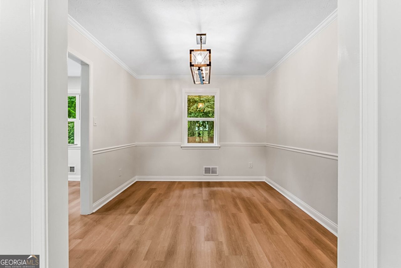 204 Groveland Drive Property Photo 13