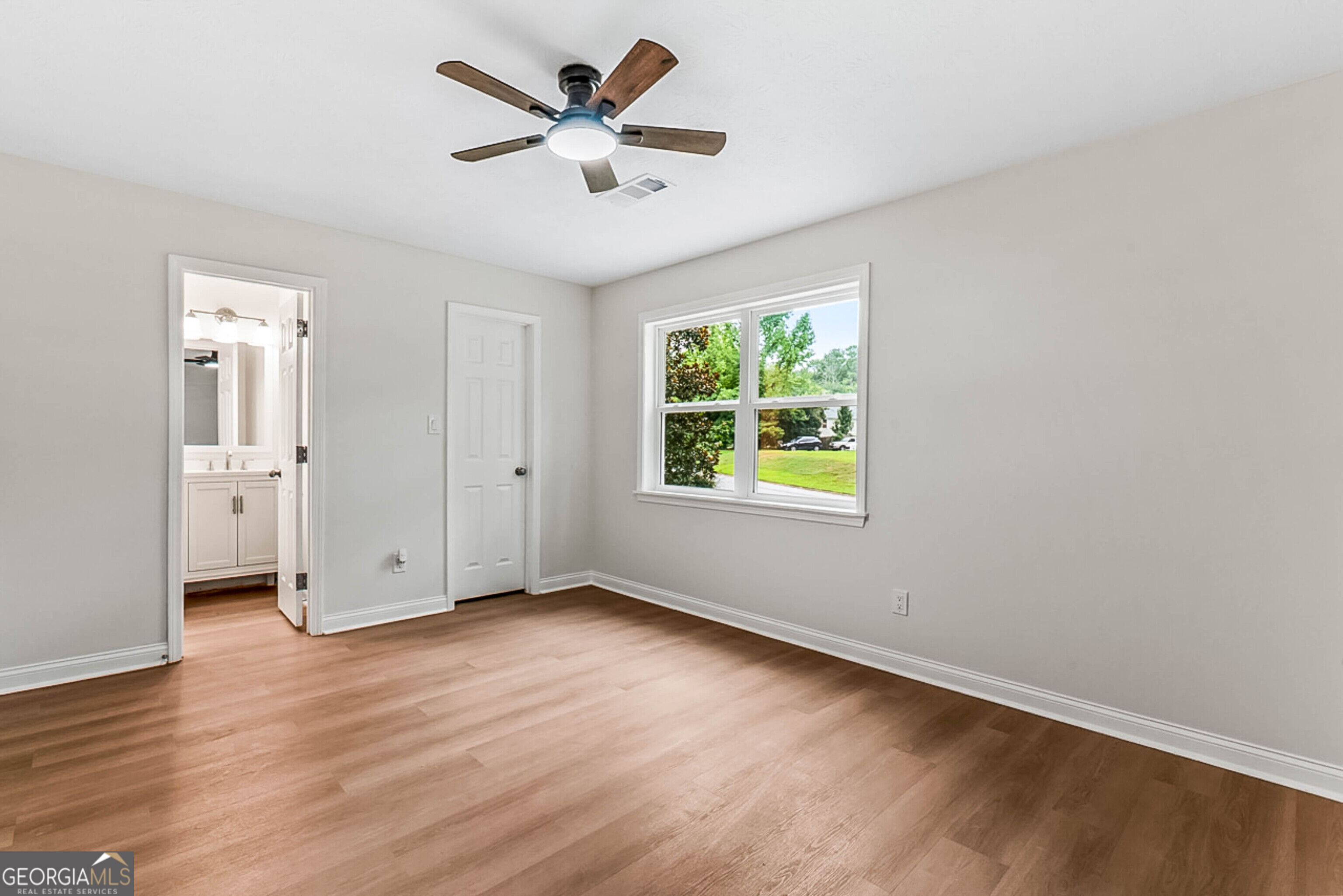 204 Groveland Drive Property Photo 23