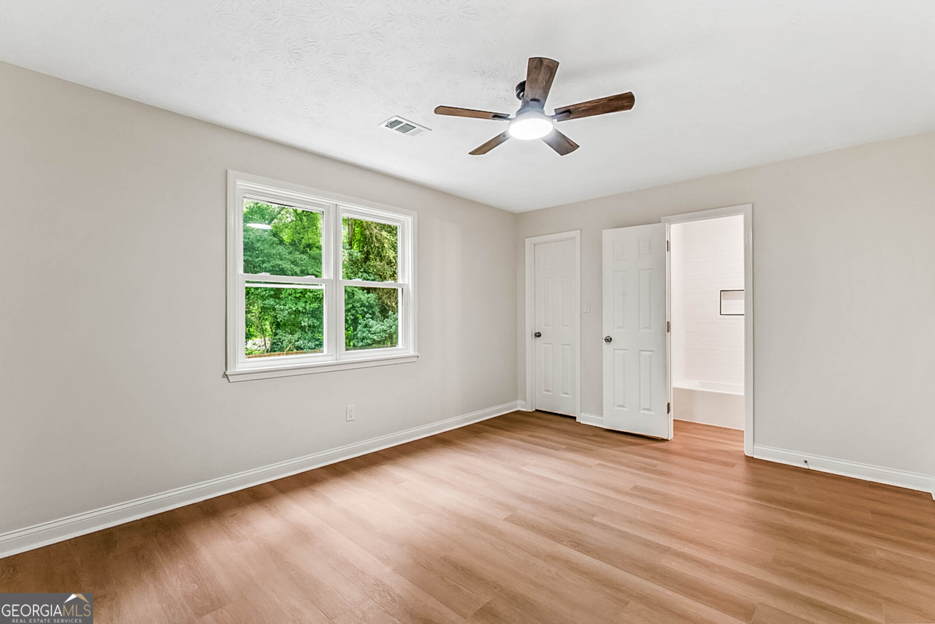 204 Groveland Drive Property Photo 27