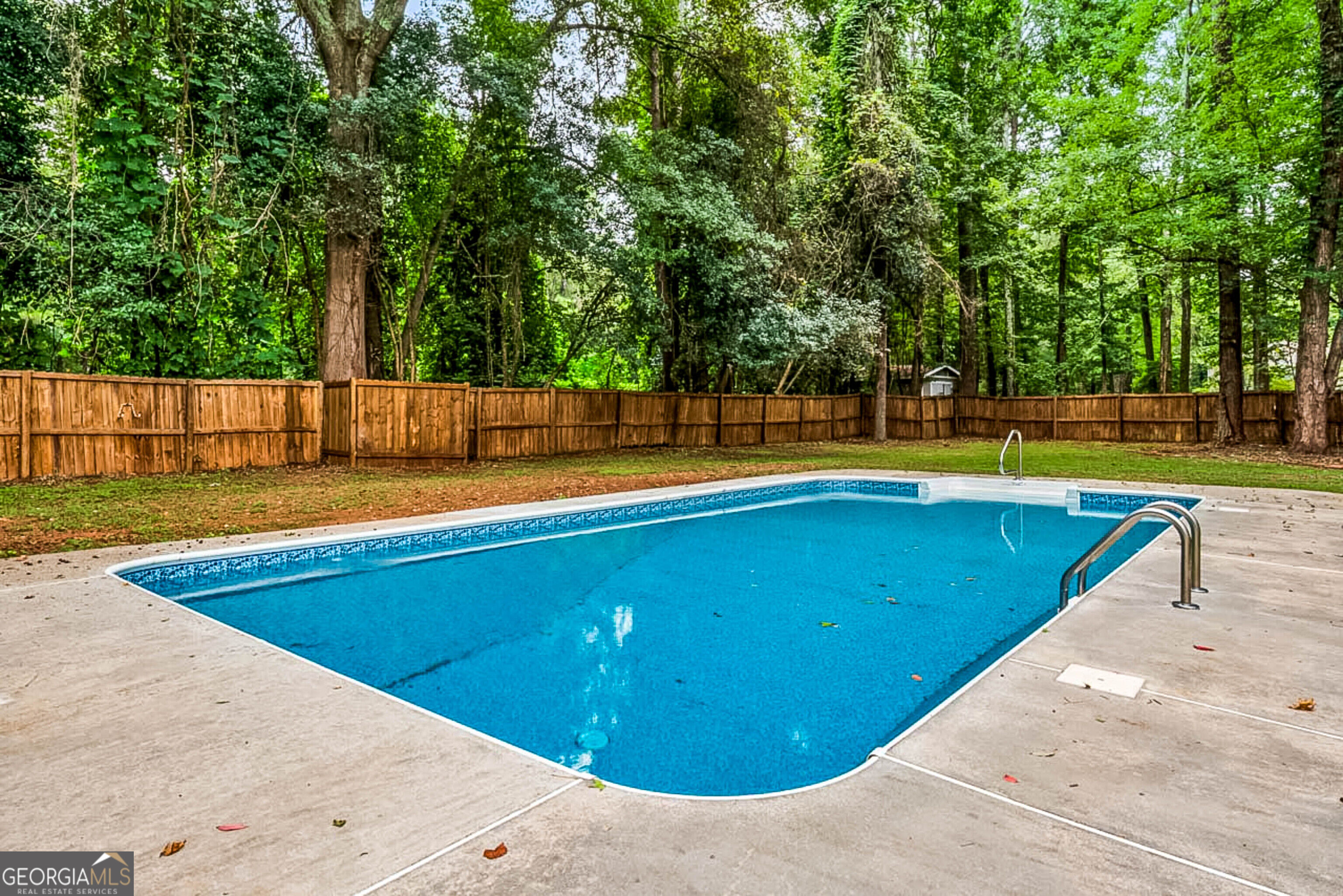 204 Groveland Drive Property Photo 35