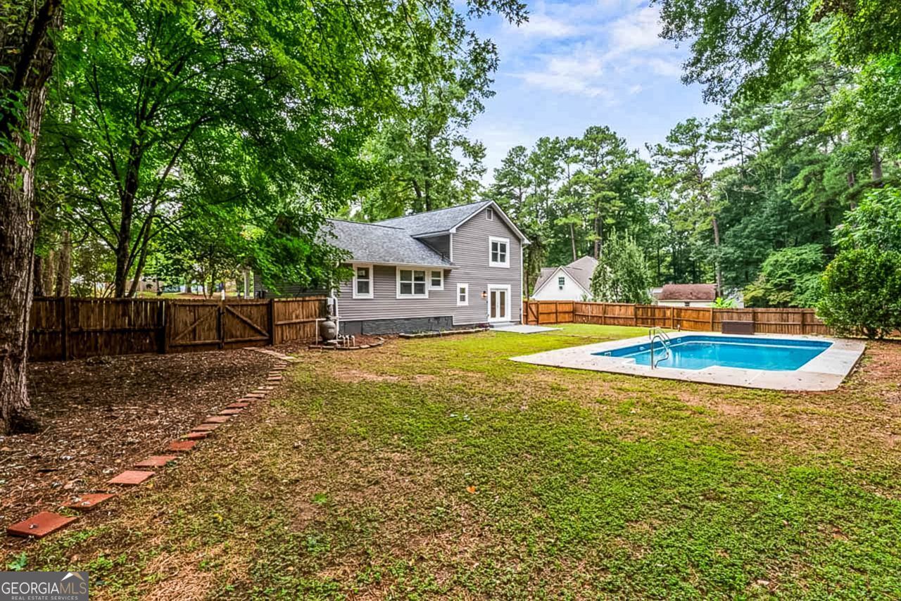204 Groveland Drive Property Photo 40