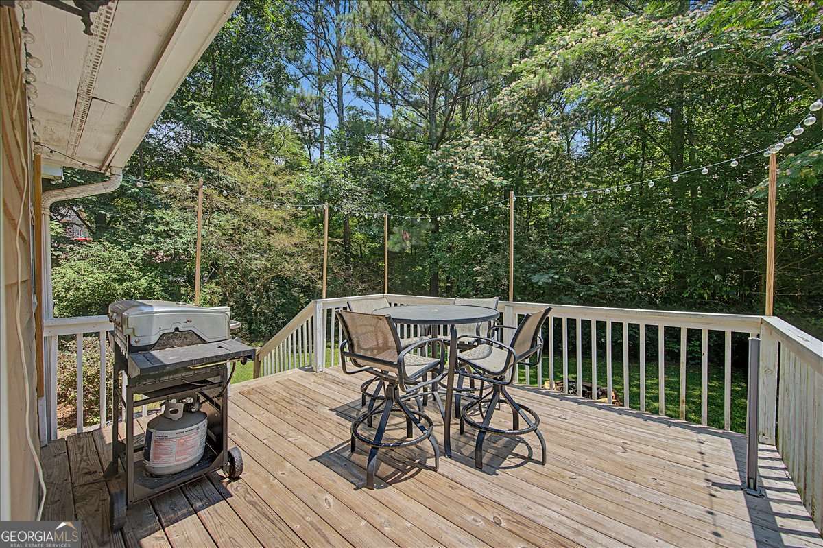 558 Ne Peeples Valley Road Property Photo 5