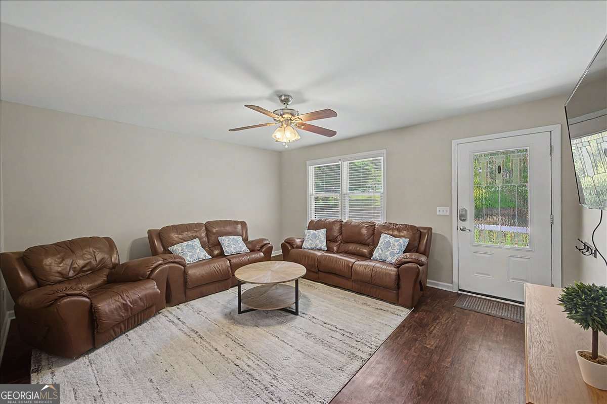 558 Ne Peeples Valley Road Property Photo 10