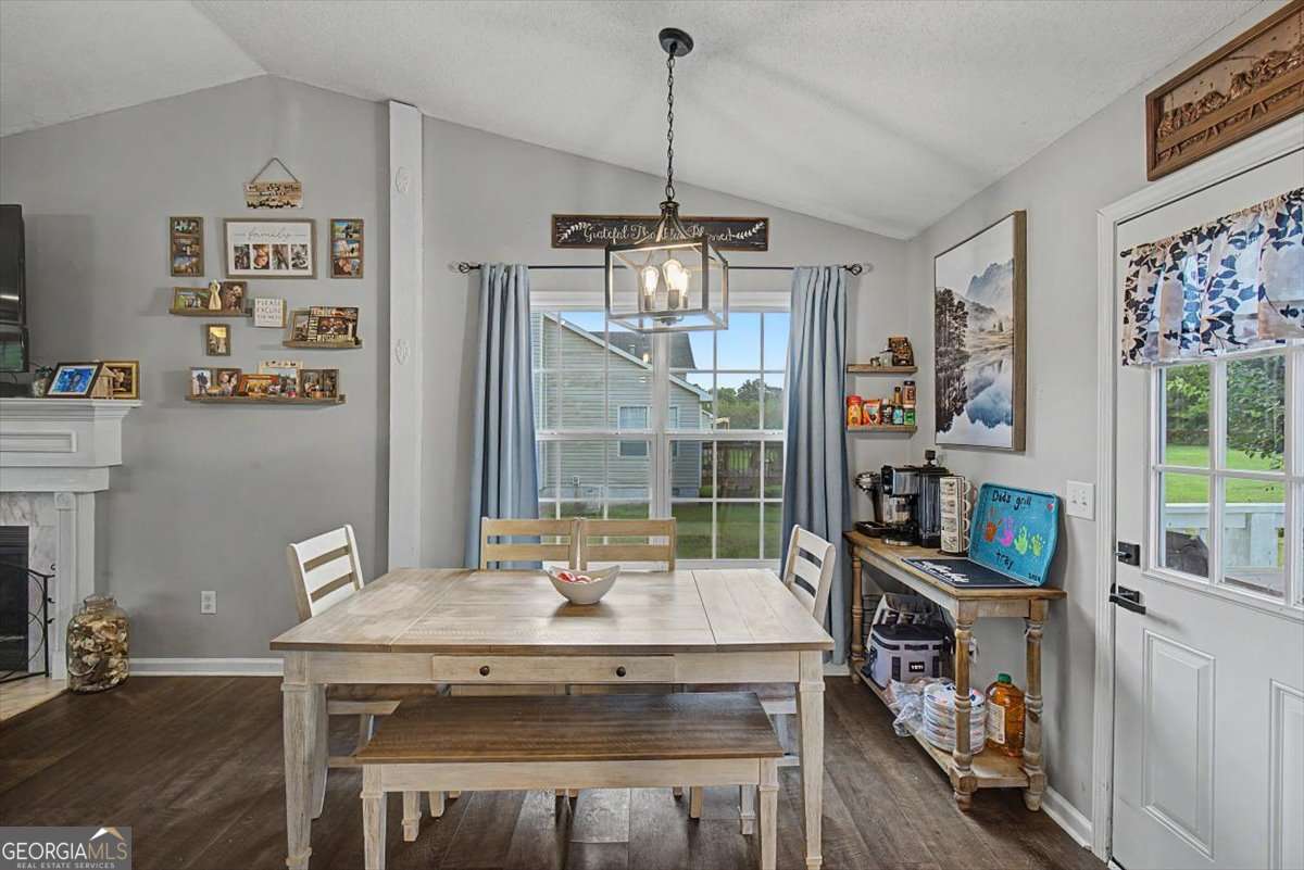 1216 Hardin Bridge Road Property Photo 15