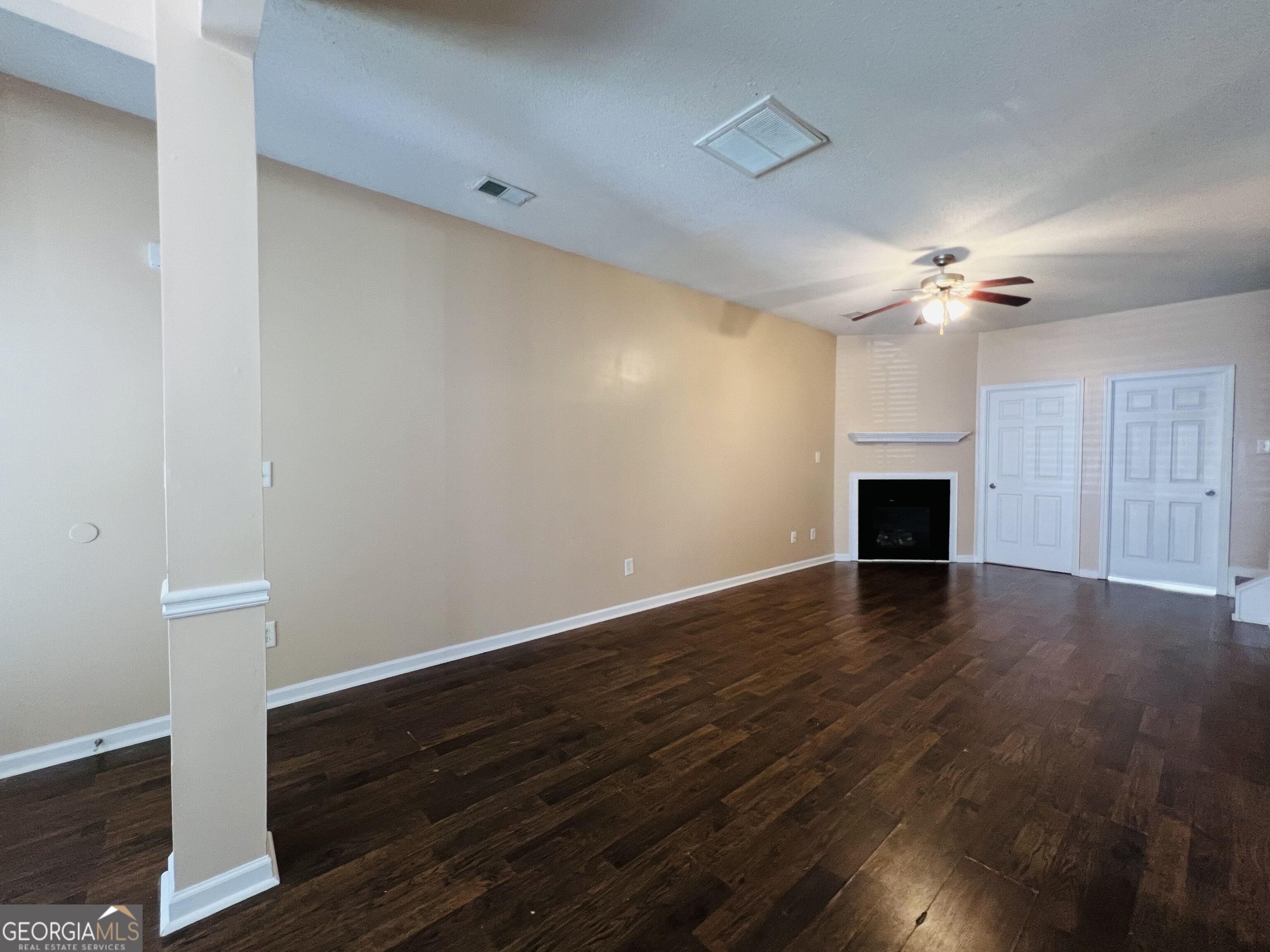 340 Dressage Court Property Photo 6