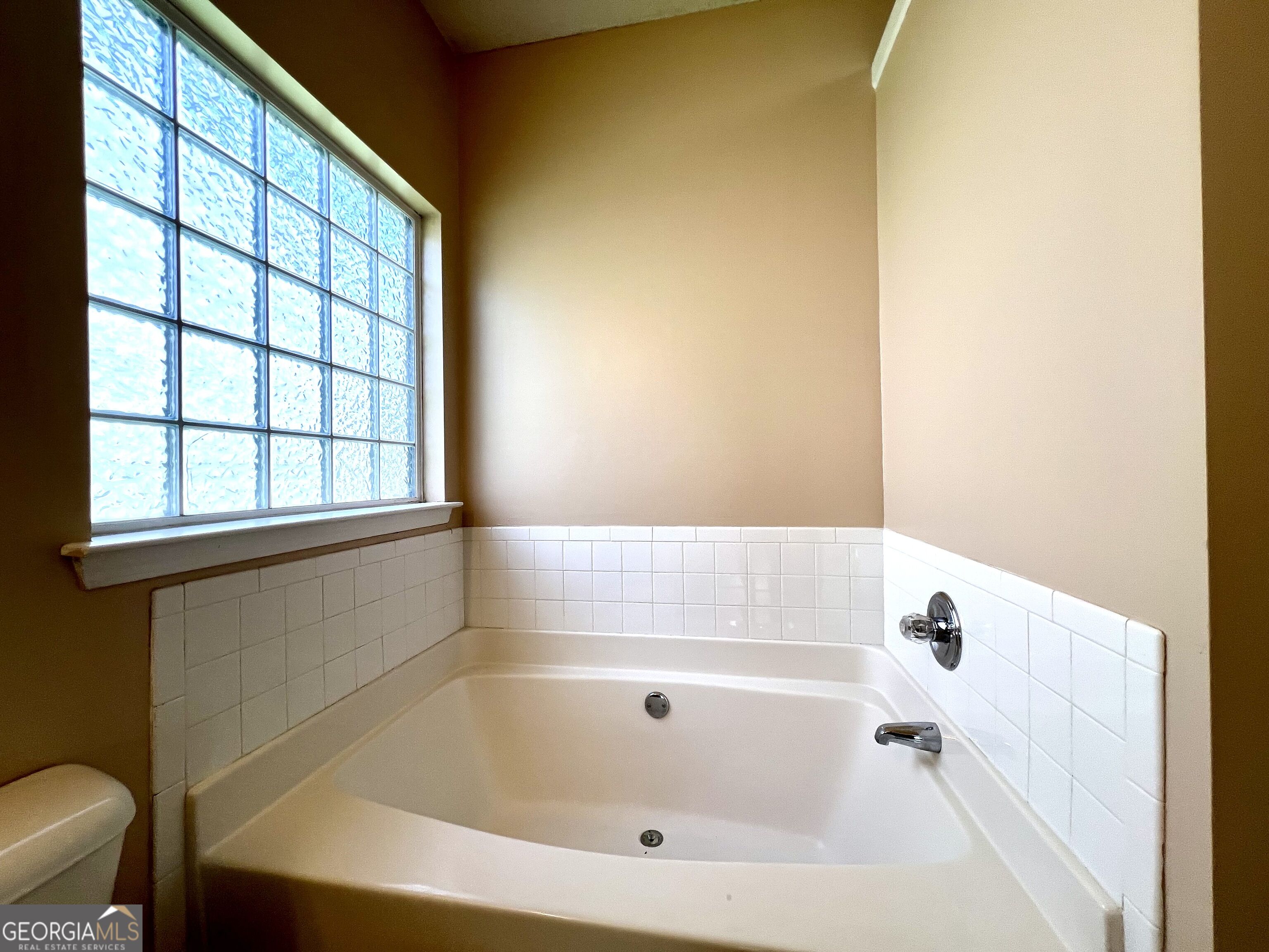 340 Dressage Court Property Photo 13