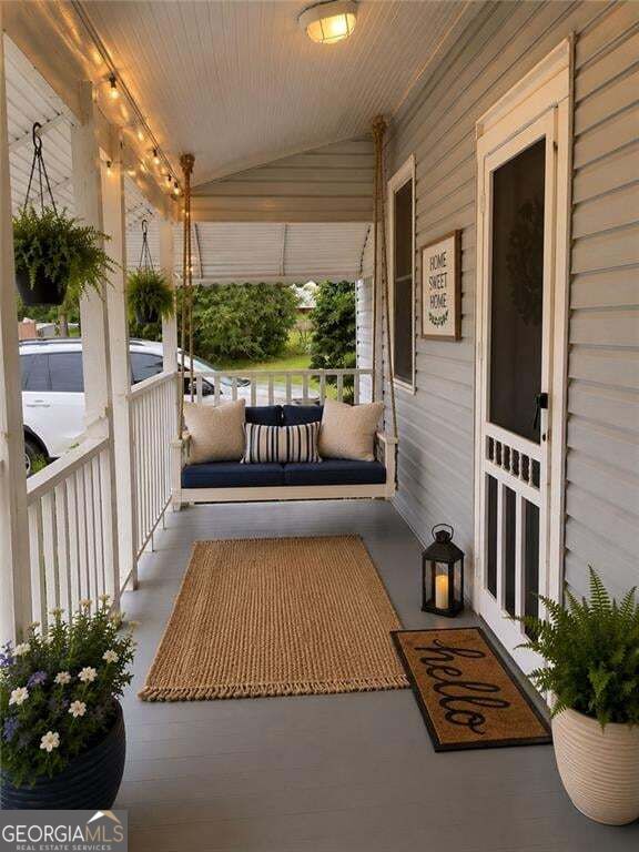 5108 Hackett Street Ne Property Photo 2