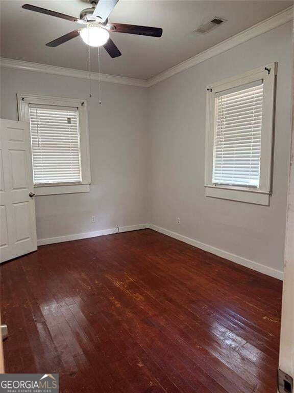5108 Hackett Street Ne Property Photo 10