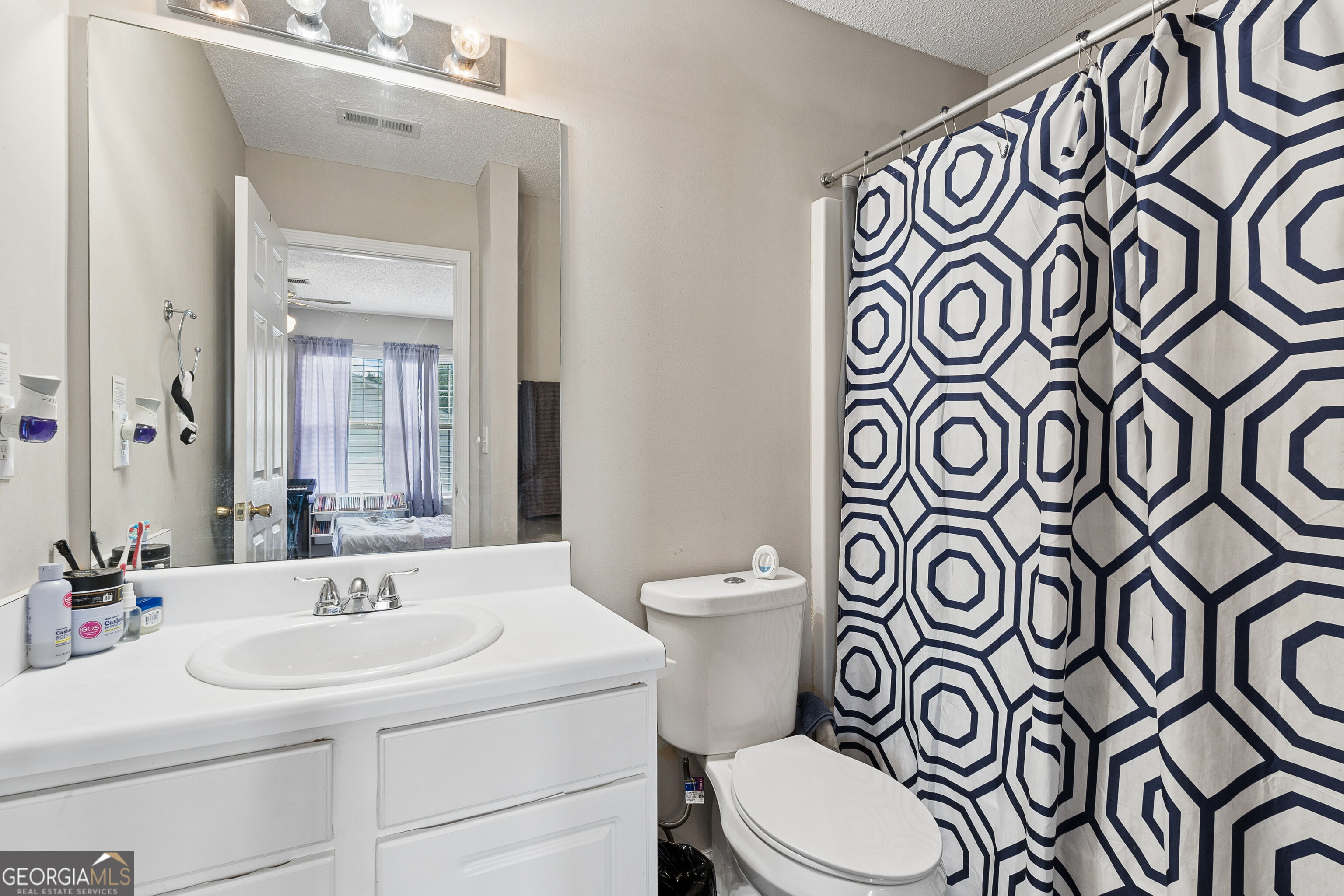 253 Gallant Court Se # 17 Property Photo 17