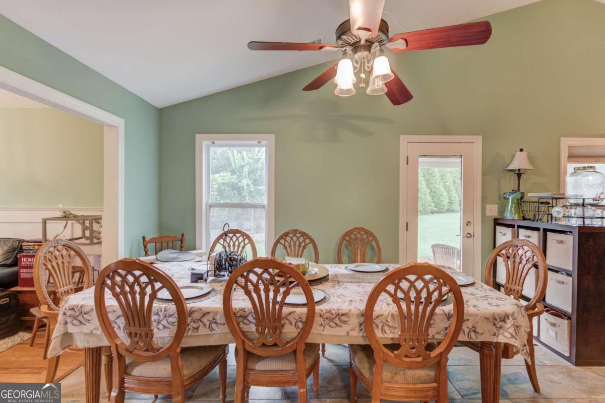 1200 Amhearst Oaks Drive Property Photo 11