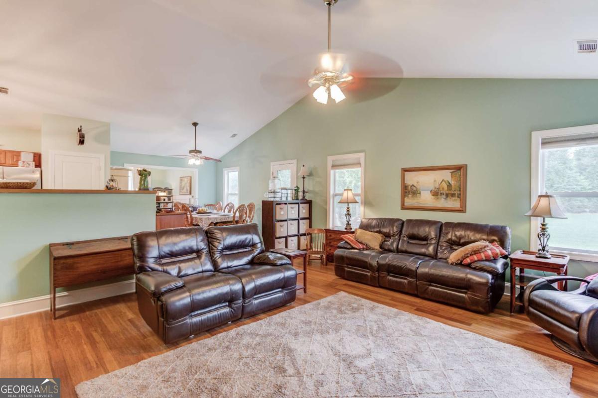 1200 Amhearst Oaks Drive Property Photo 14