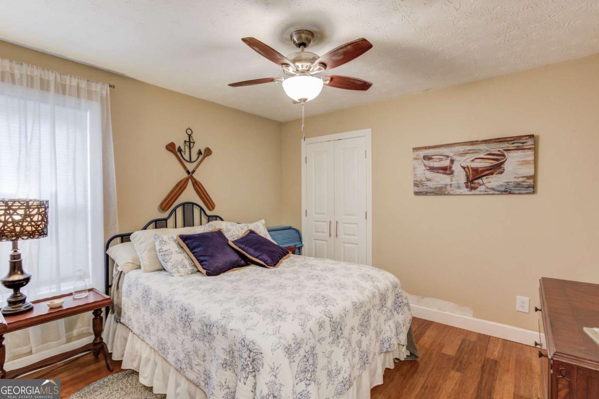 1200 Amhearst Oaks Drive Property Photo 24