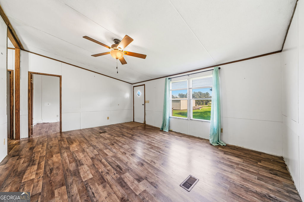 2092 Sand Rock Avenue Property Photo 3