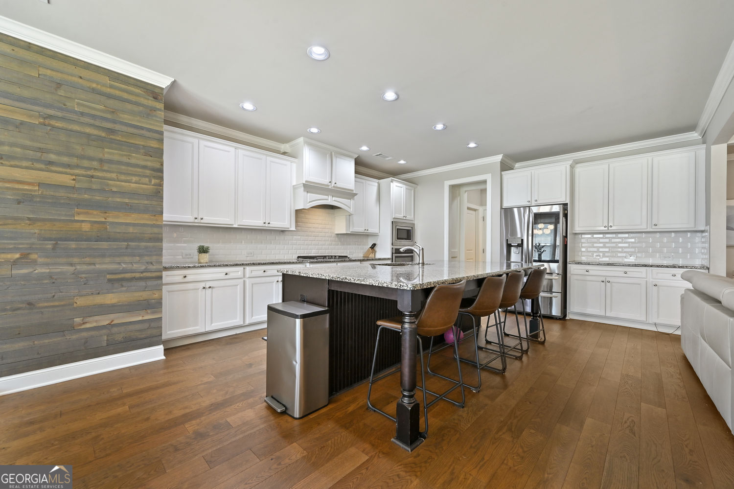 4724 Summer Song Court Property Photo 24