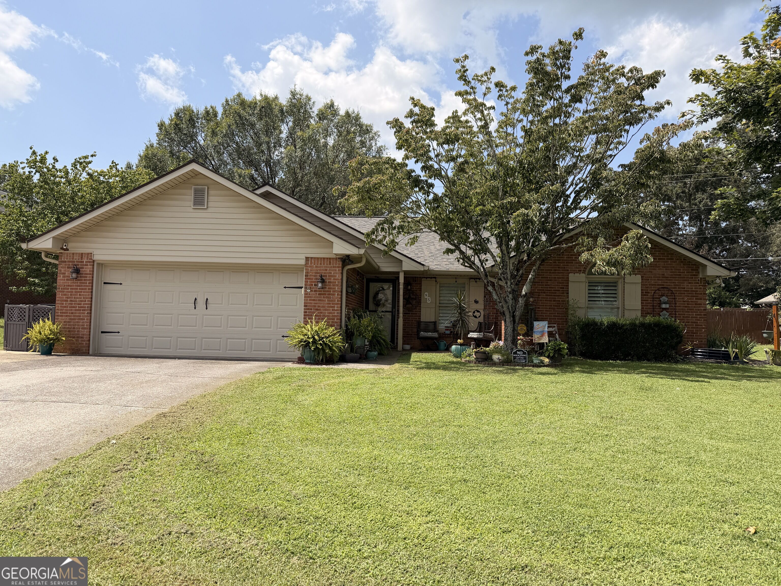 85 Cotton Bend Property Photo 1