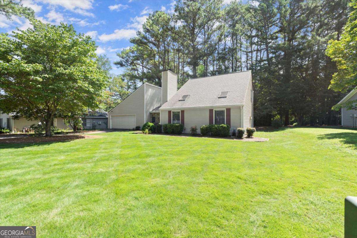 2272 Macby Drive Property Photo 3