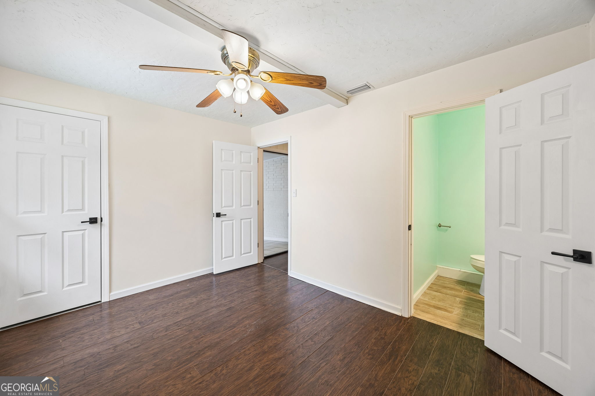 338 Charles Street Property Photo 21