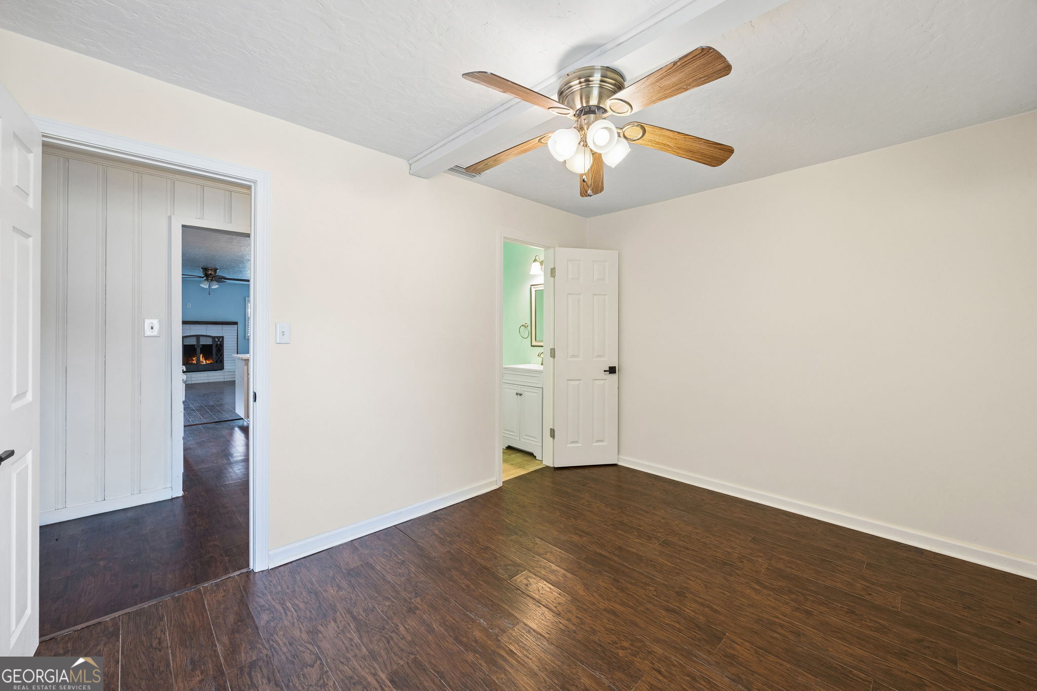 338 Charles Street Property Photo 23