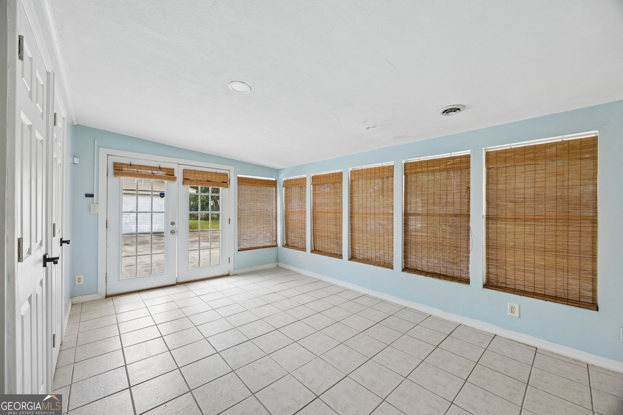 338 Charles Street Property Photo 24