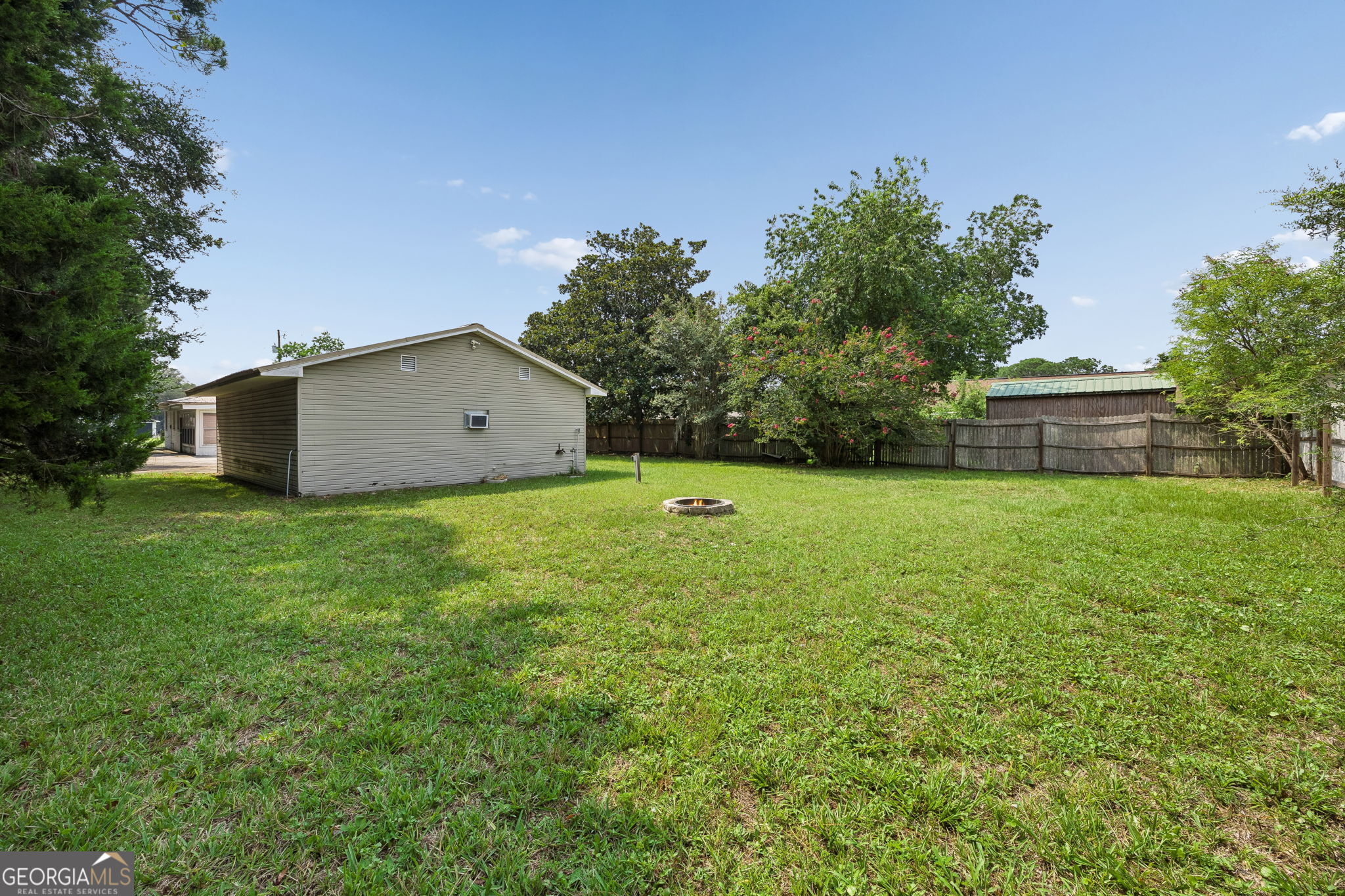 338 Charles Street Property Photo 31