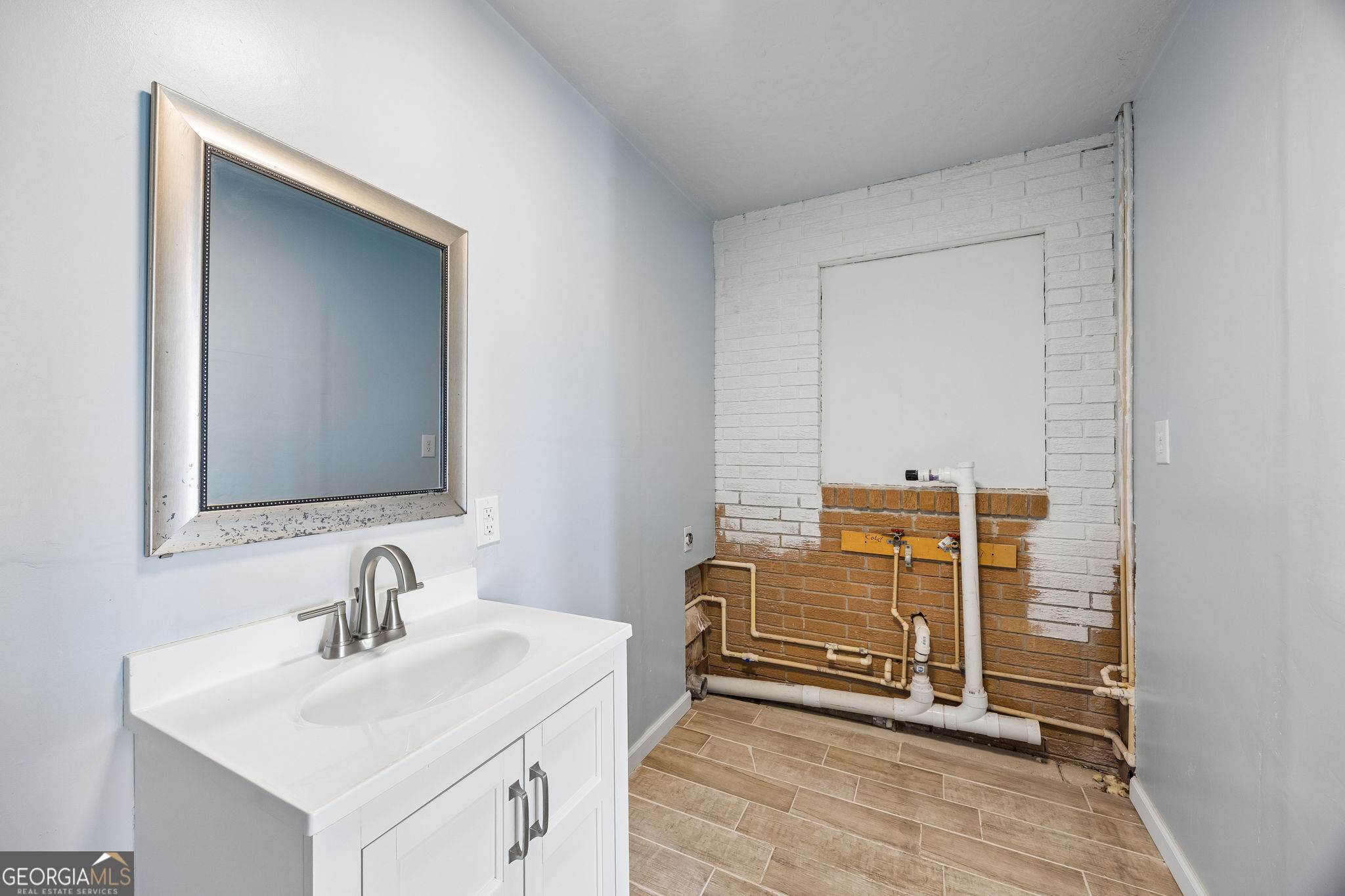 338 Charles Street Property Photo 43