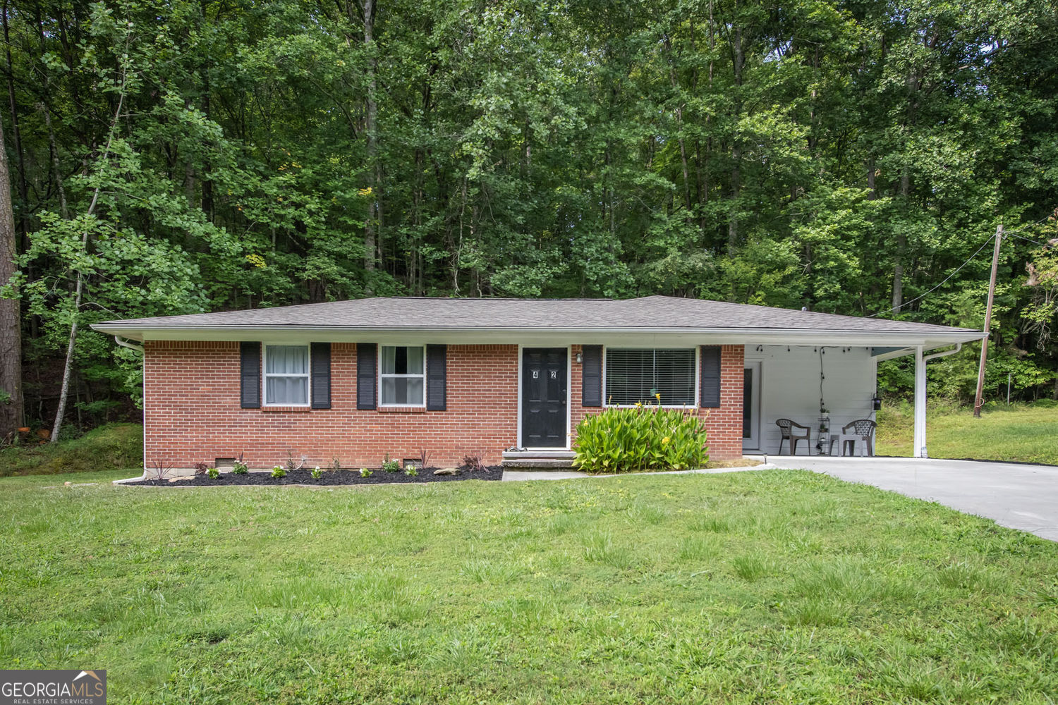 42 Carpenter Lane Property Photo 1