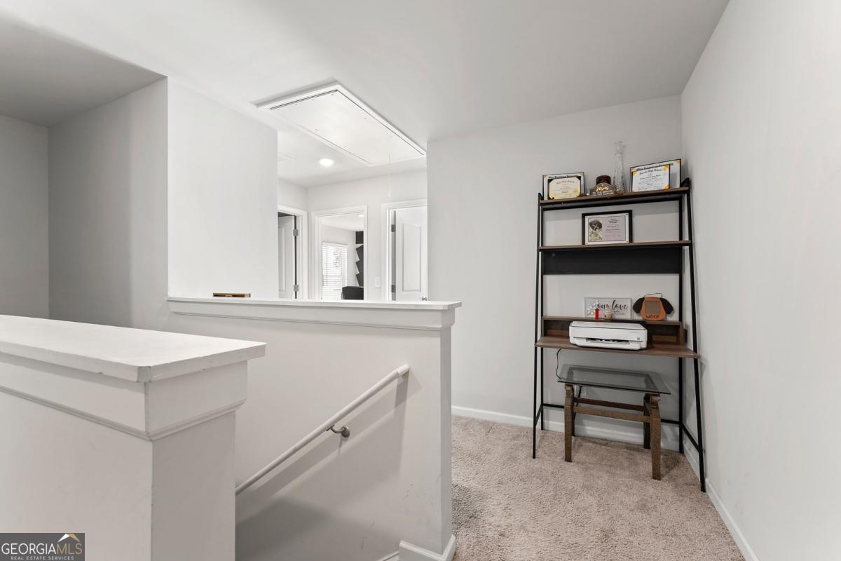1840 Fabian Way Sw Property Photo 11