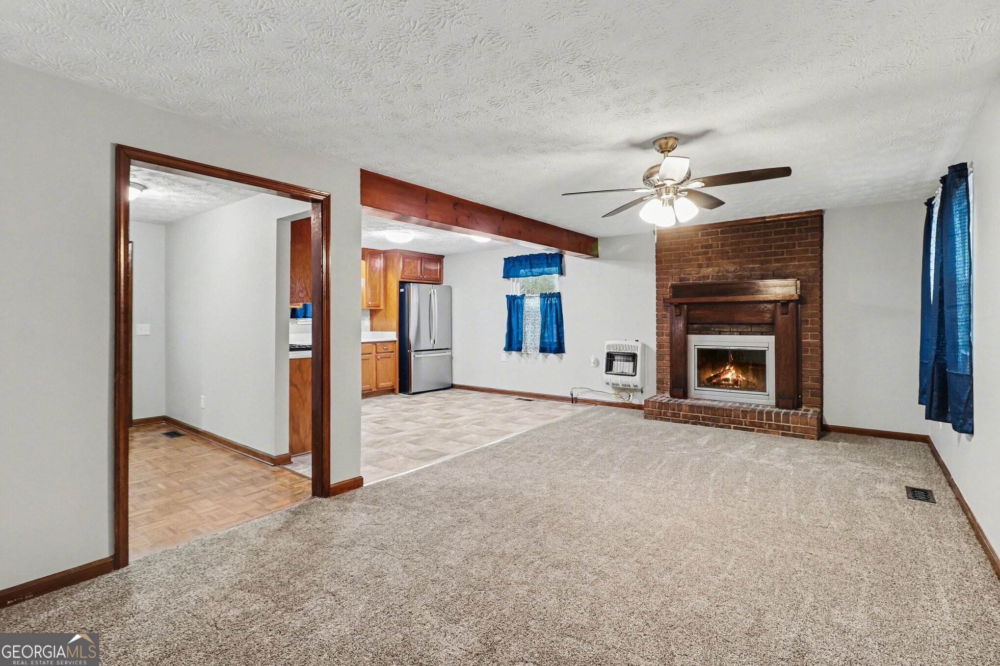 3864 Yeager Road Property Photo 4