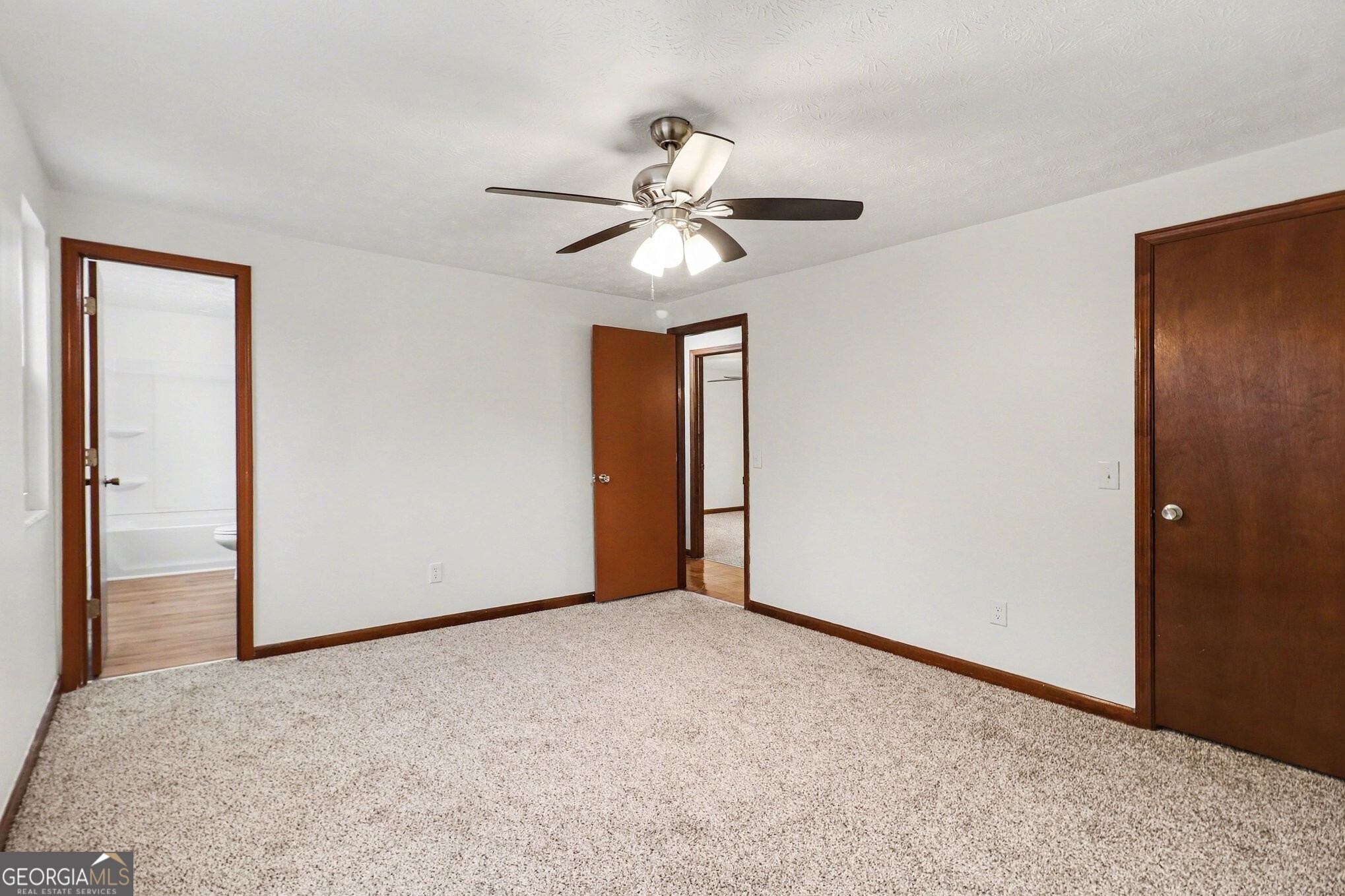 3864 Yeager Road Property Photo 10