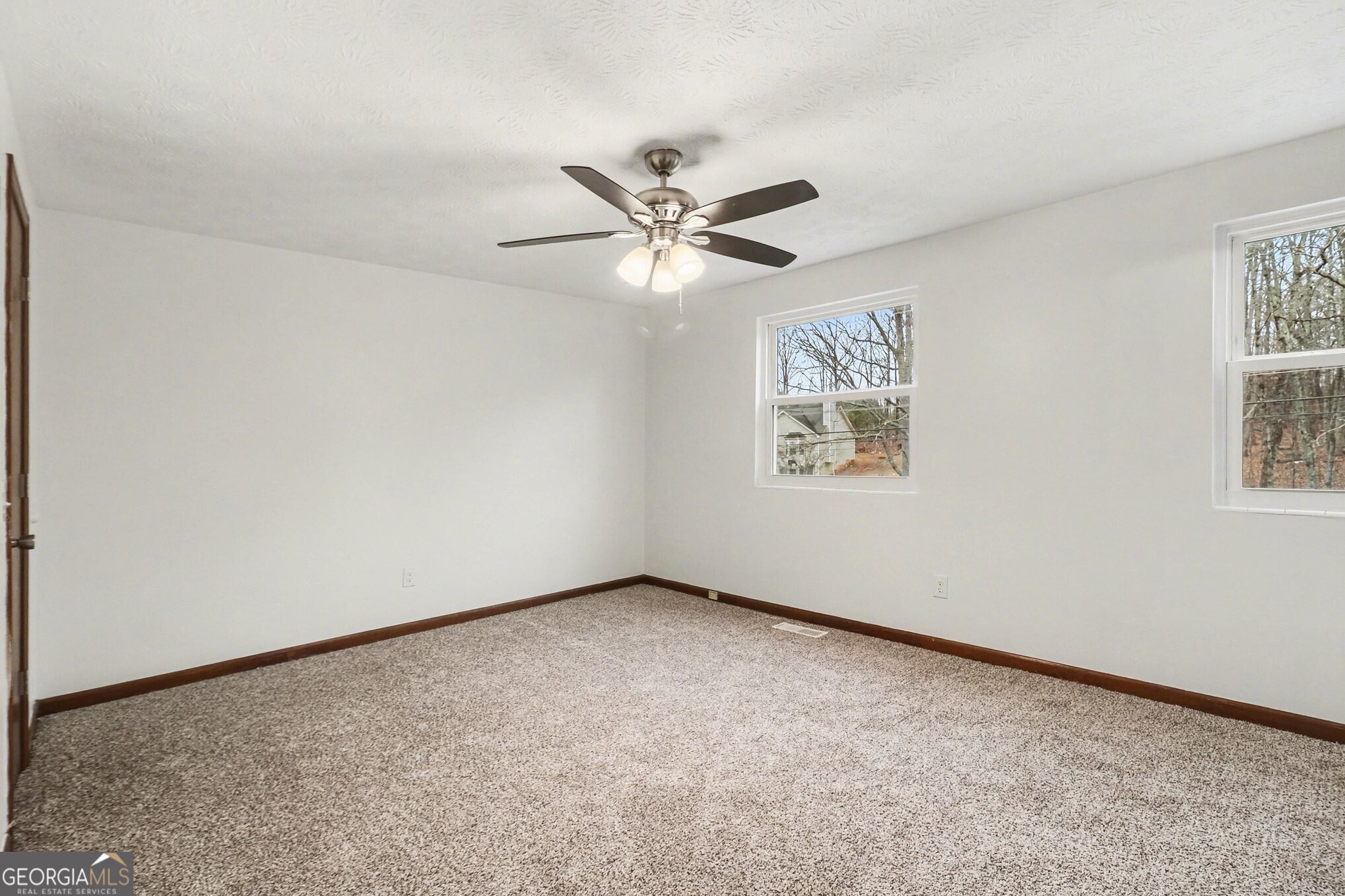 3864 Yeager Road Property Photo 15