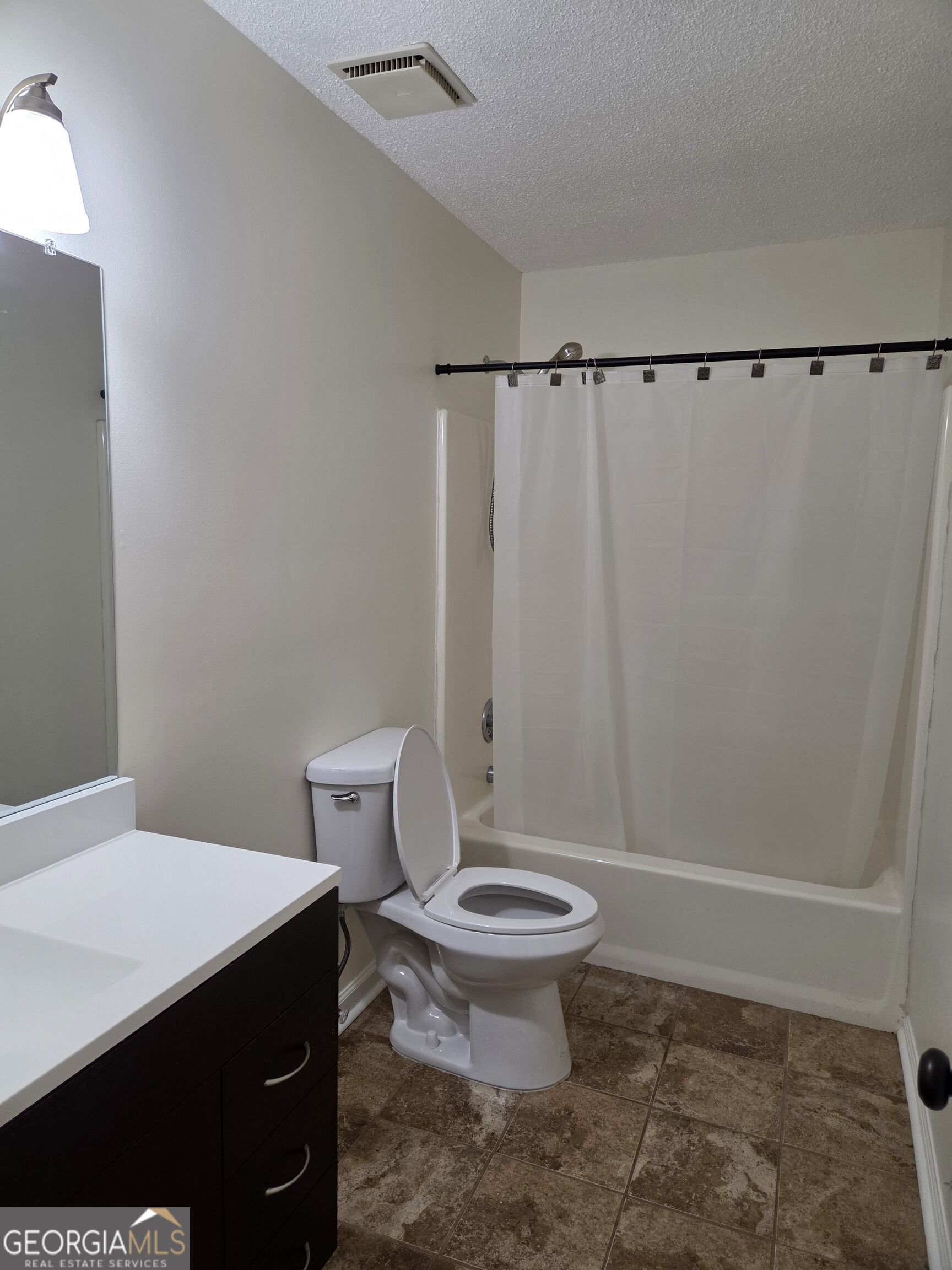 984 Overlook Drive Property Photo 22