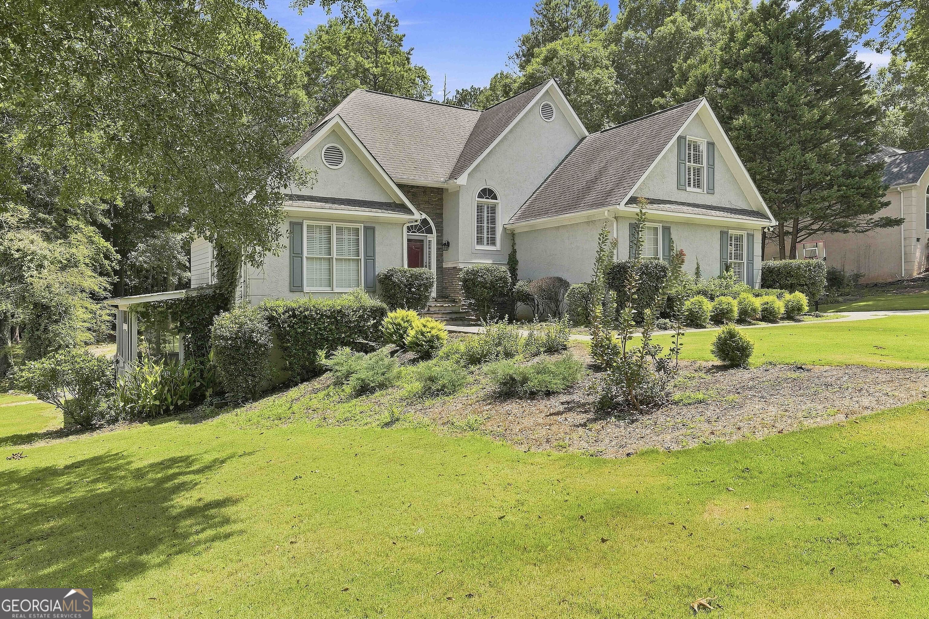 380 Weeping Willow Way Property Photo 2
