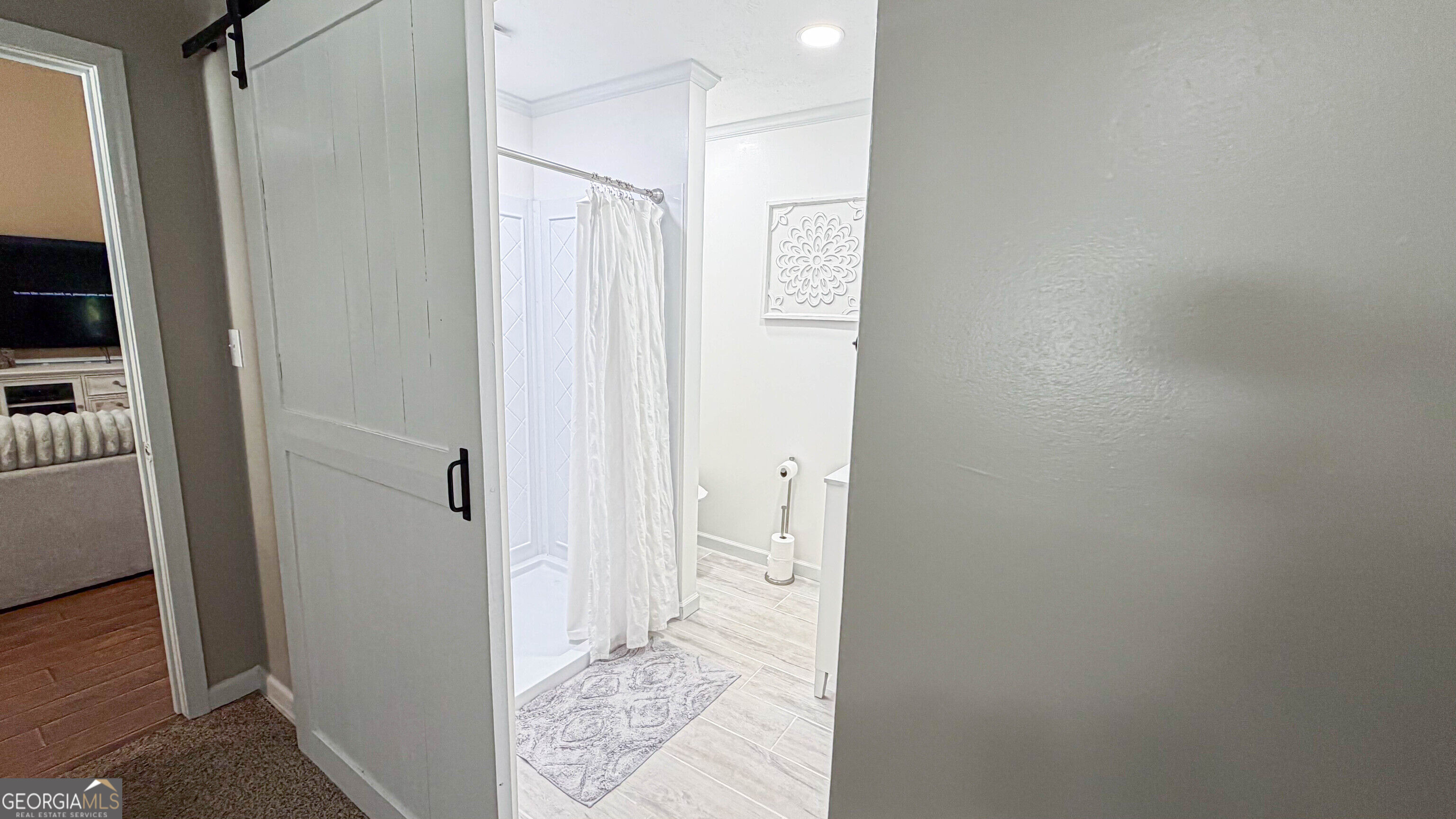 11 Edgewater Court Property Photo 64
