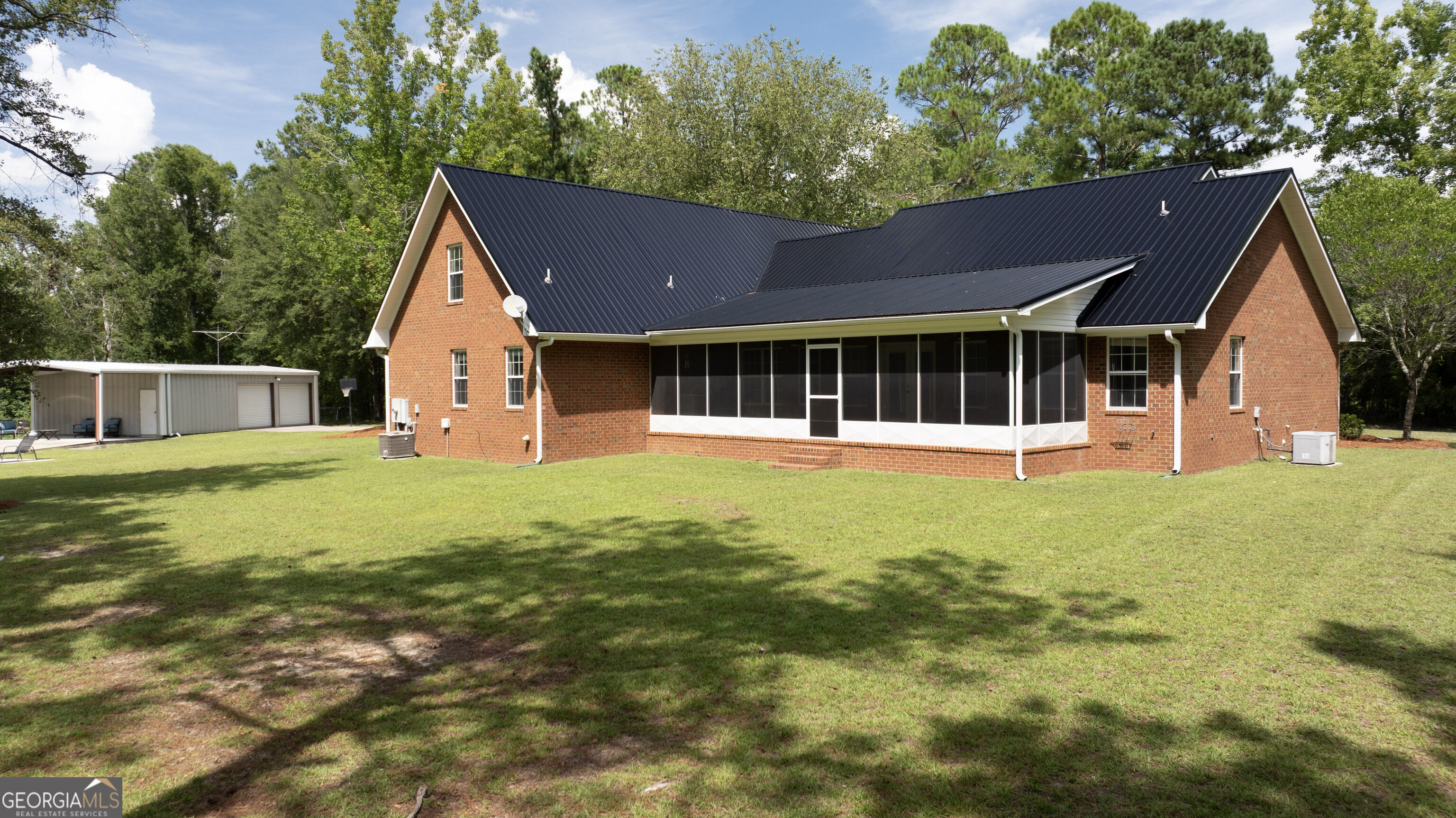 449 Roscoe Smith Property Photo 3