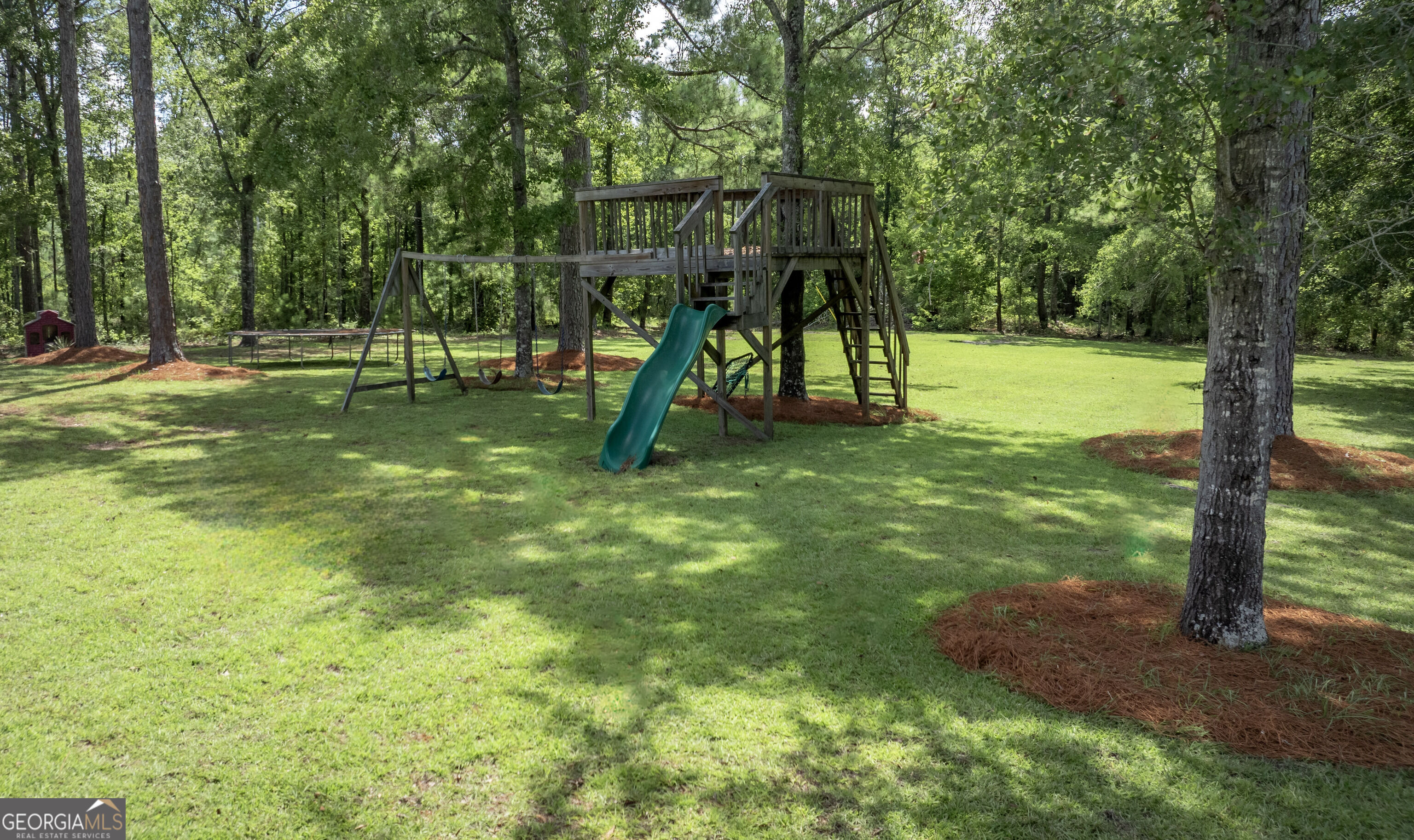 449 Roscoe Smith Property Photo 10
