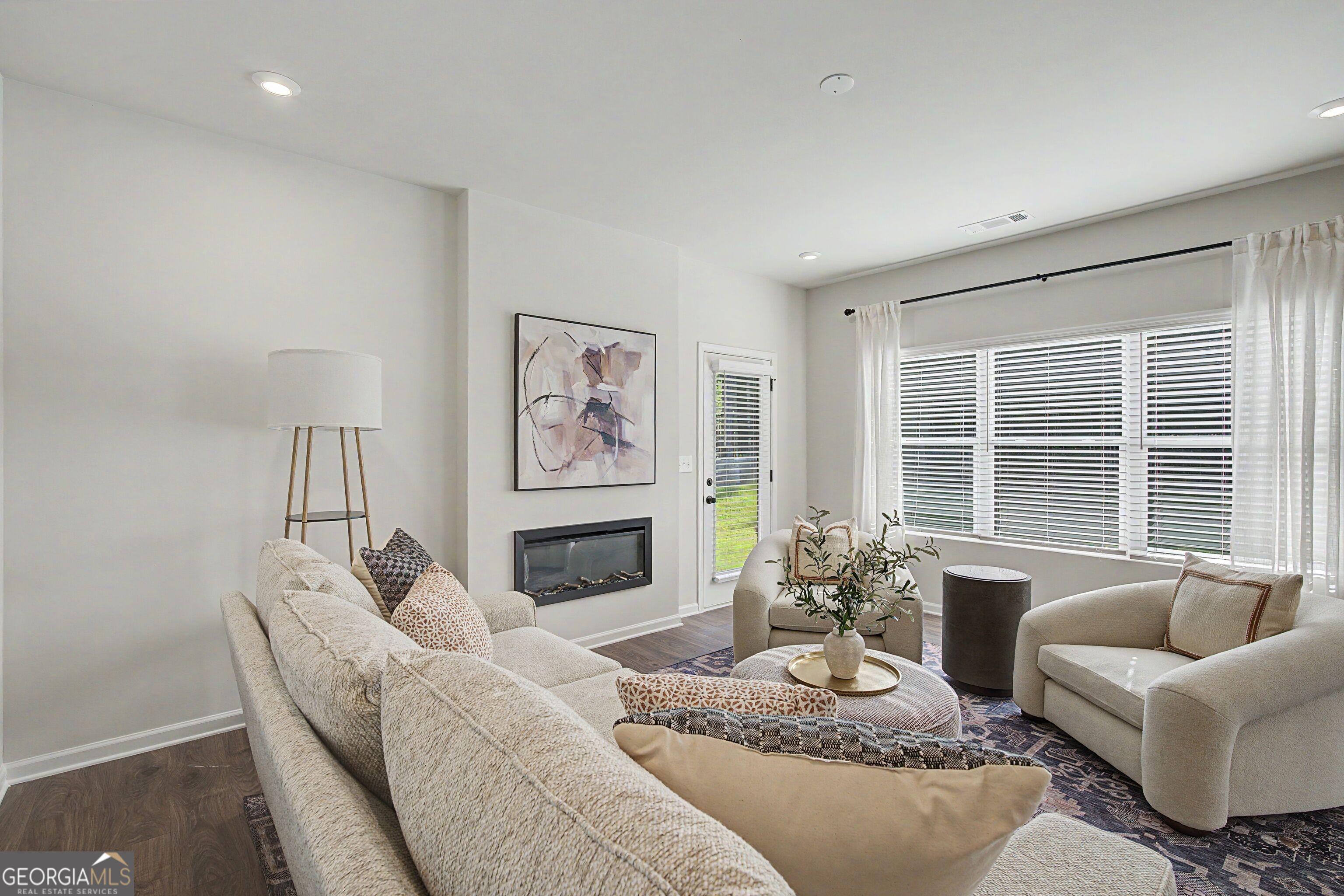 103 Everwood Court Property Photo 12