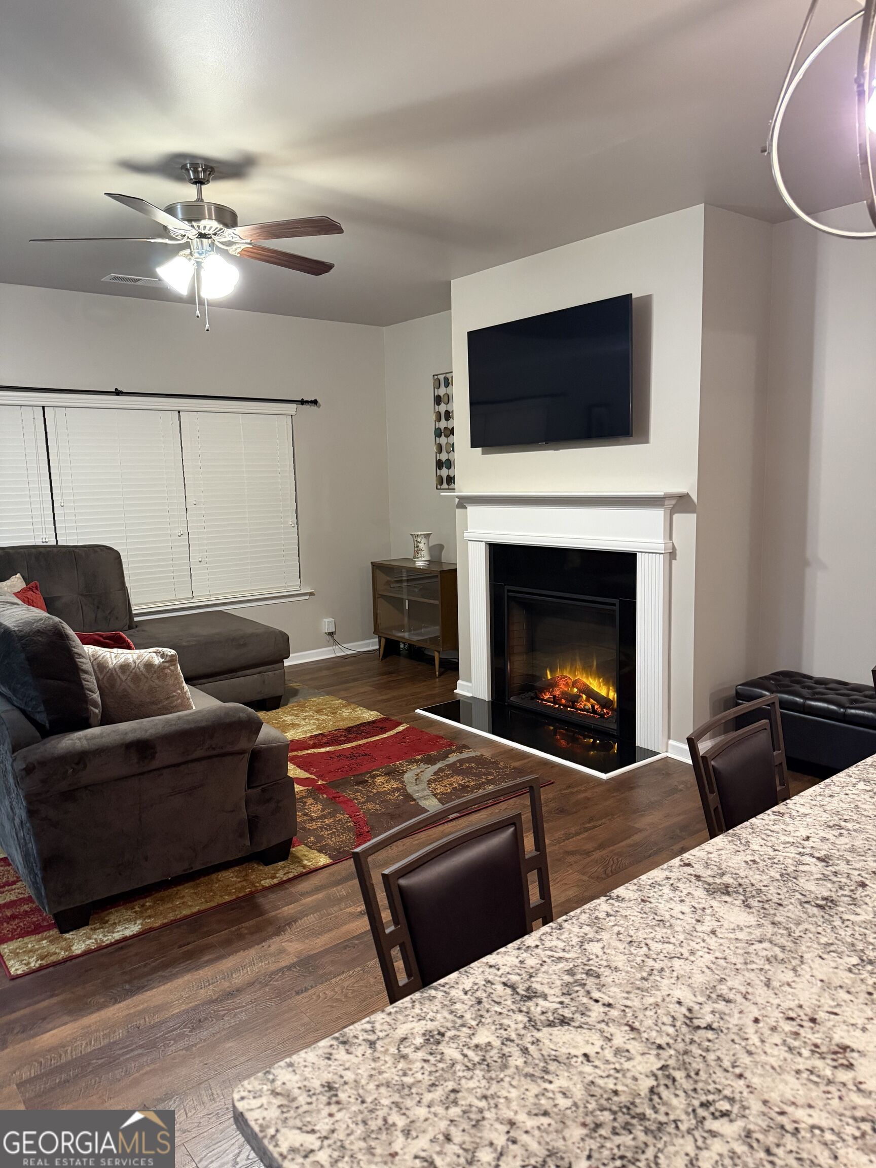 542 Monticello Boulevard Se Property Photo 7