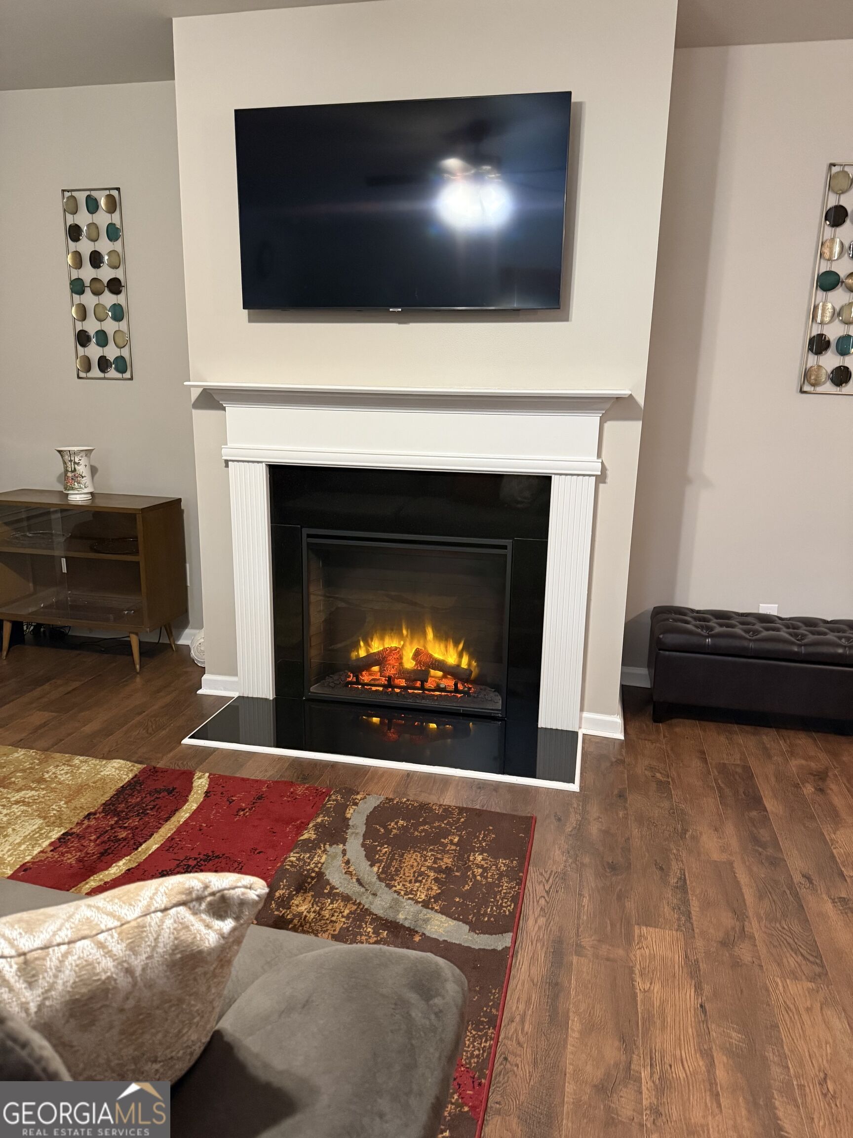 542 Monticello Boulevard Se Property Photo 8