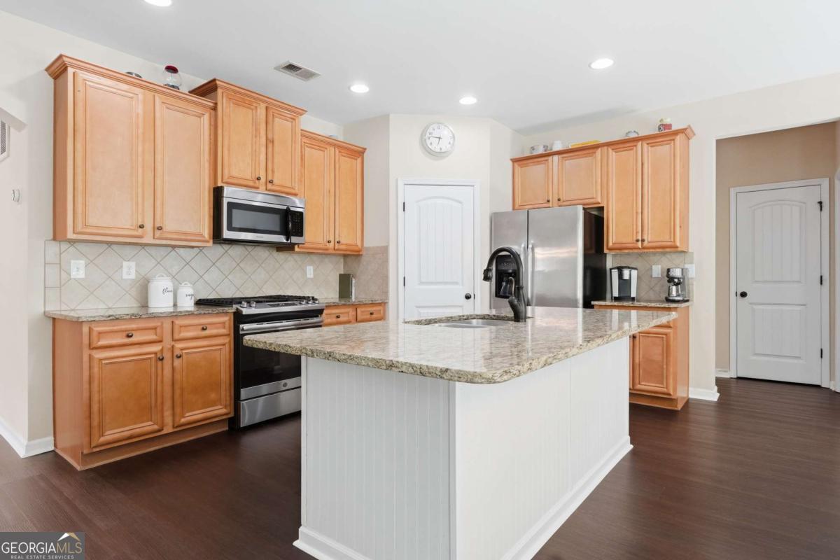 2710 Evan Manor Lane Property Photo 11