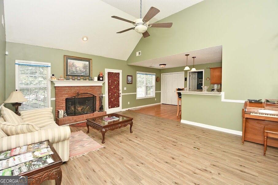 143 Burchfield Run Property Photo 6