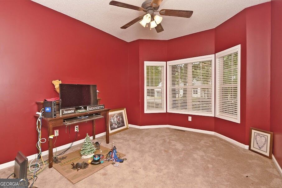 143 Burchfield Run Property Photo 32