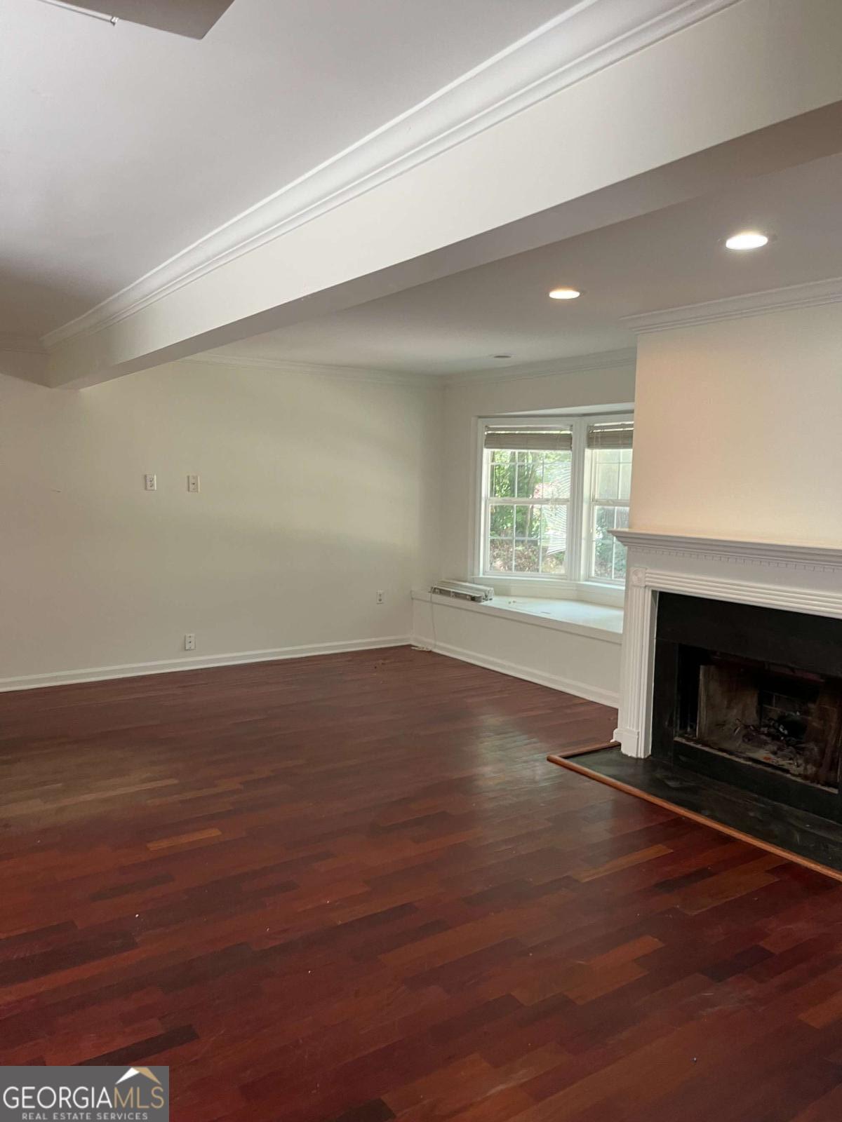 360 River Chase Drive Property Photo 4