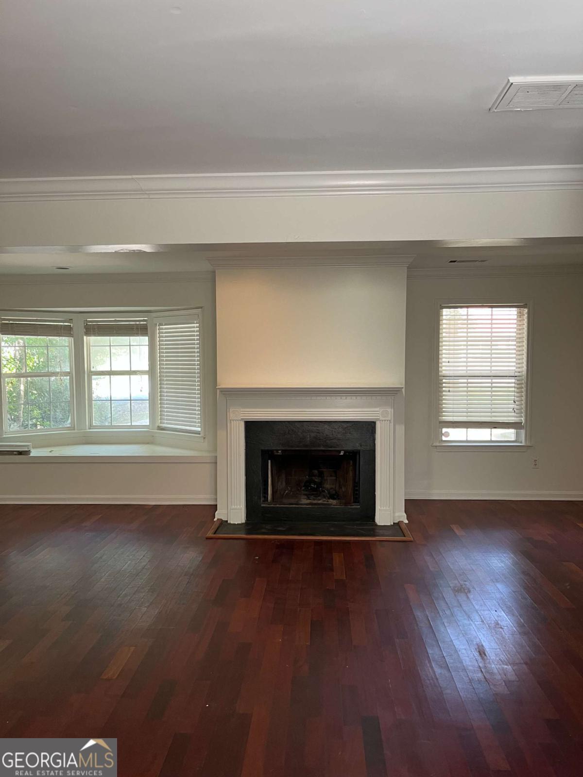 360 River Chase Drive Property Photo 5