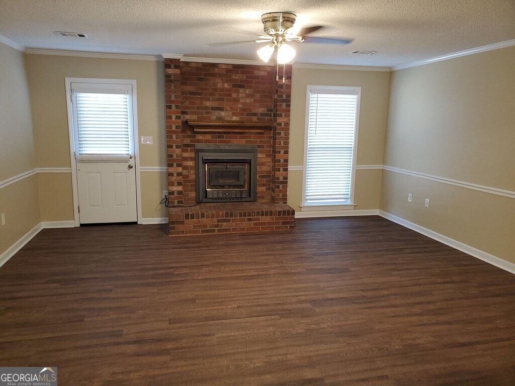 104 Mockingbird Drive Property Photo 1