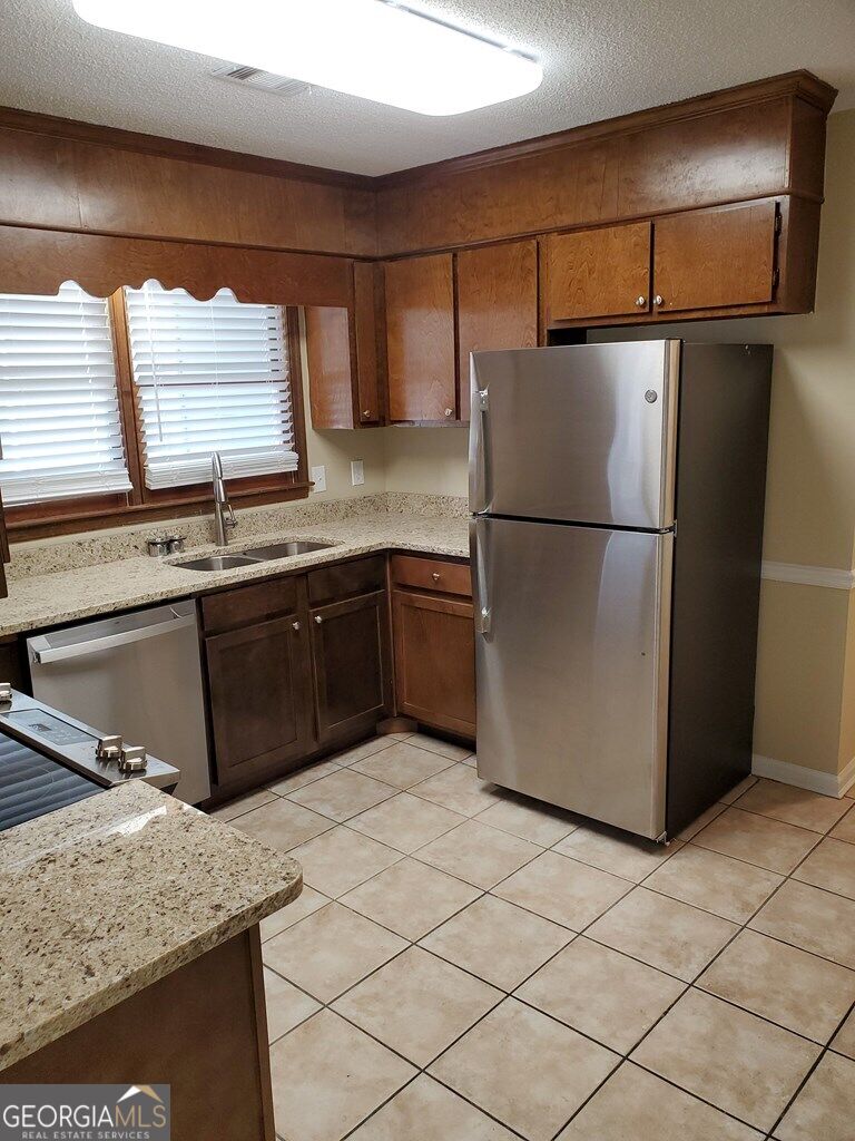 104 Mockingbird Drive Property Photo 3
