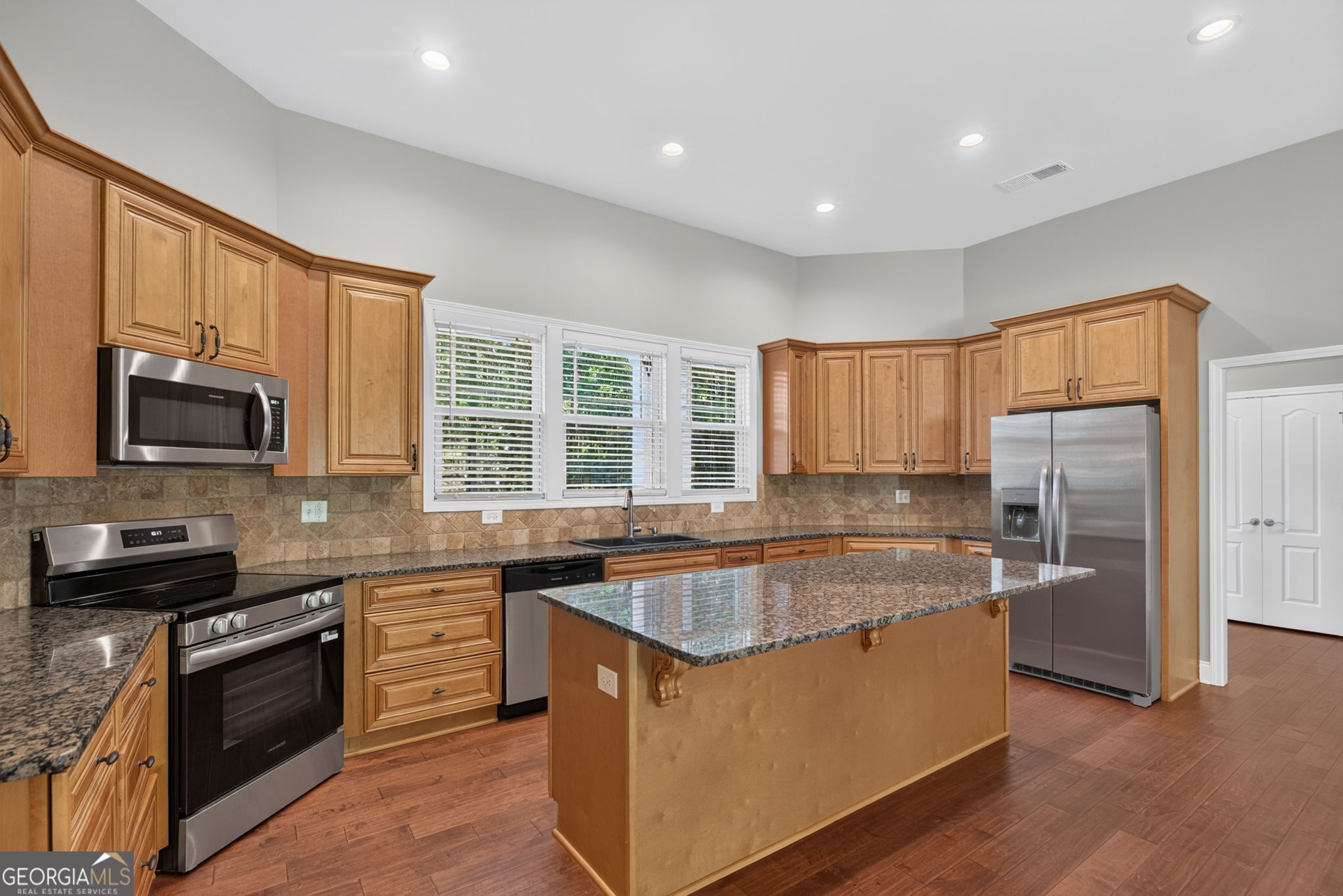 6535 Tyree Road Property Photo 13