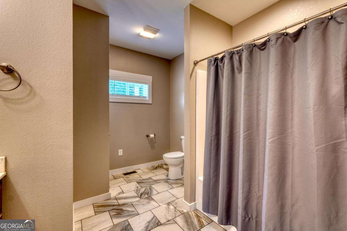 192 Flowers Drive Property Photo 25
