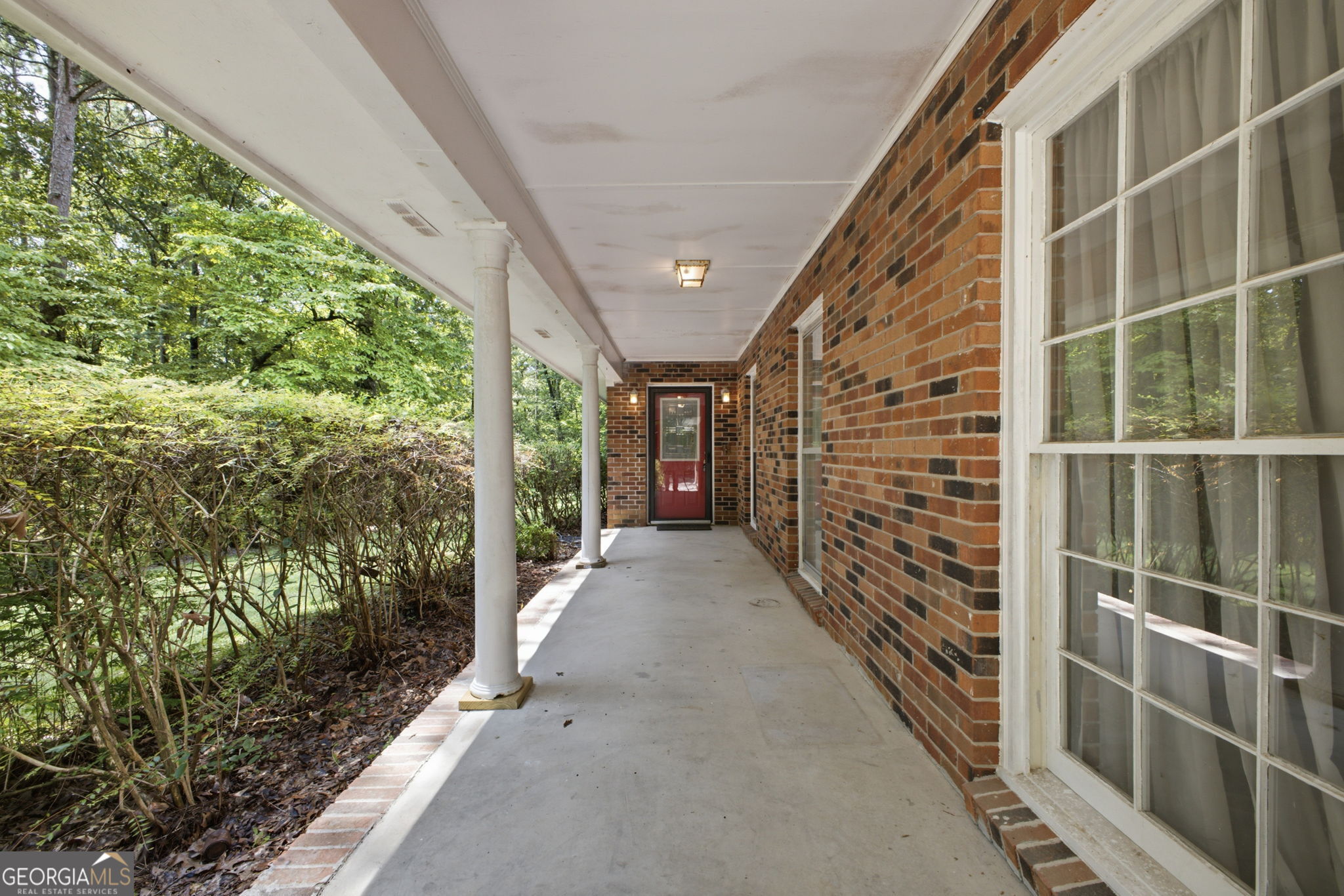 571 Frontier Circle Property Photo 4