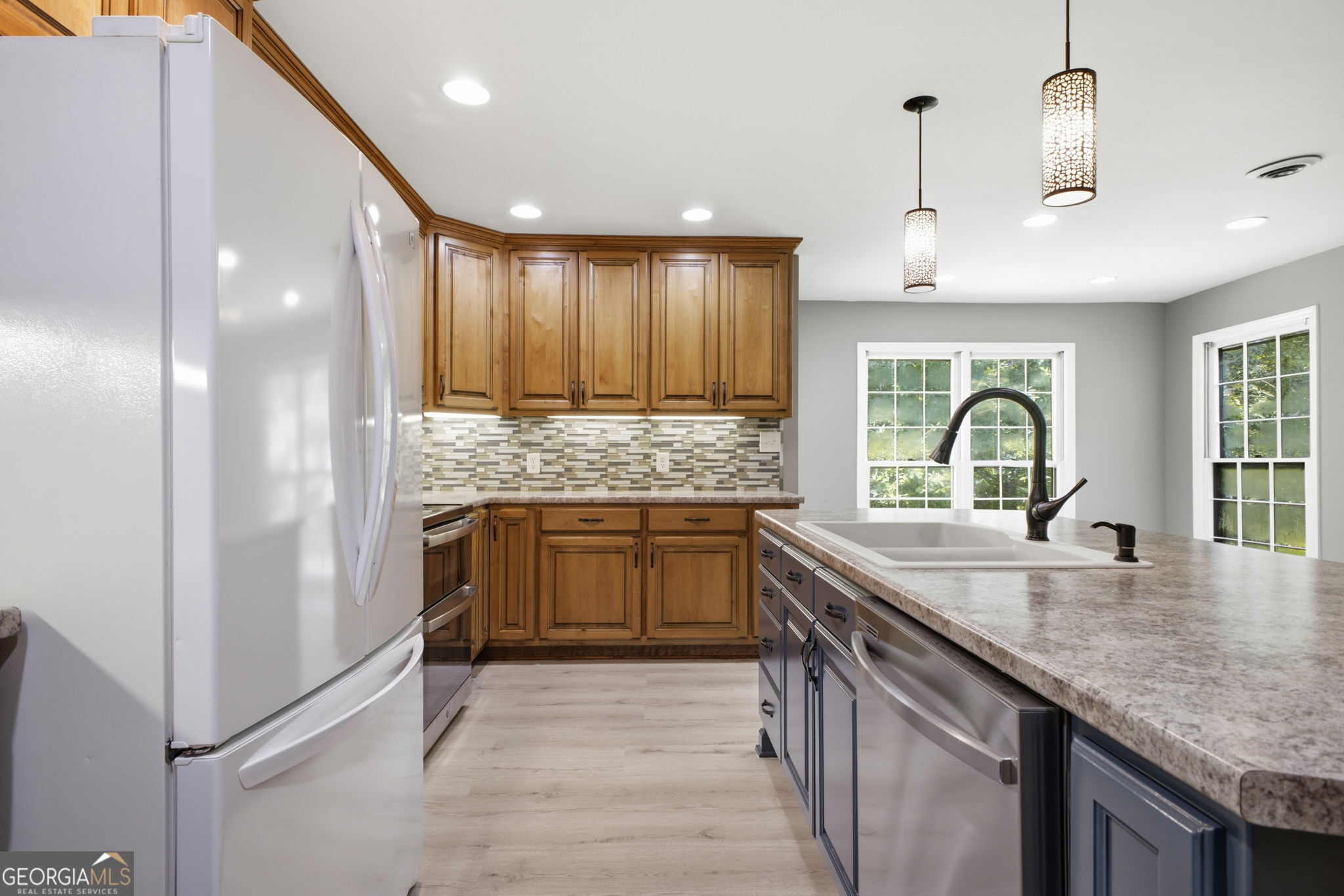 571 Frontier Circle Property Photo 16