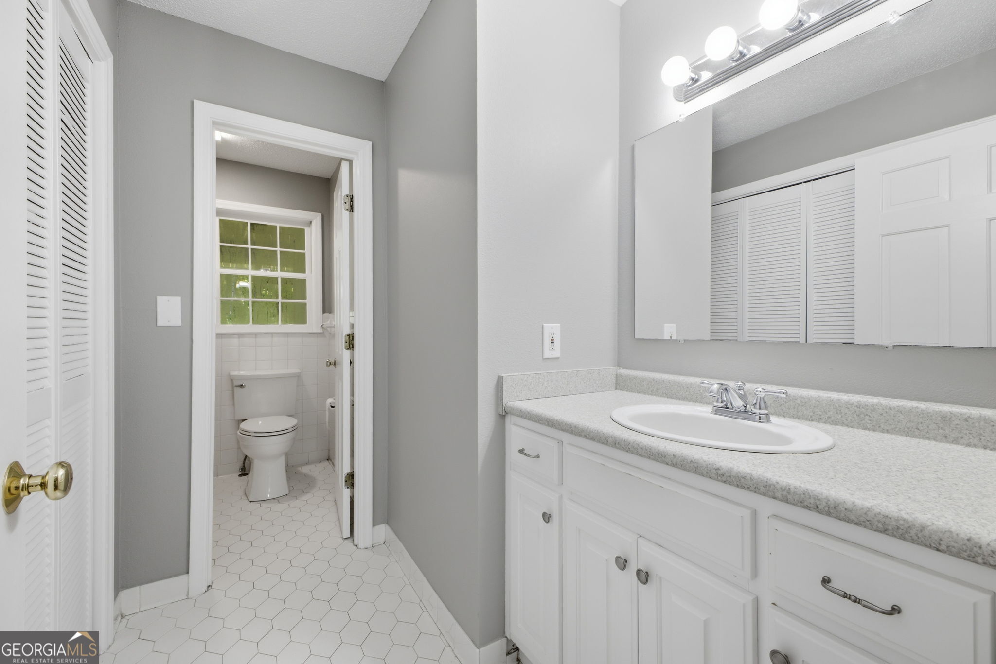 571 Frontier Circle Property Photo 25
